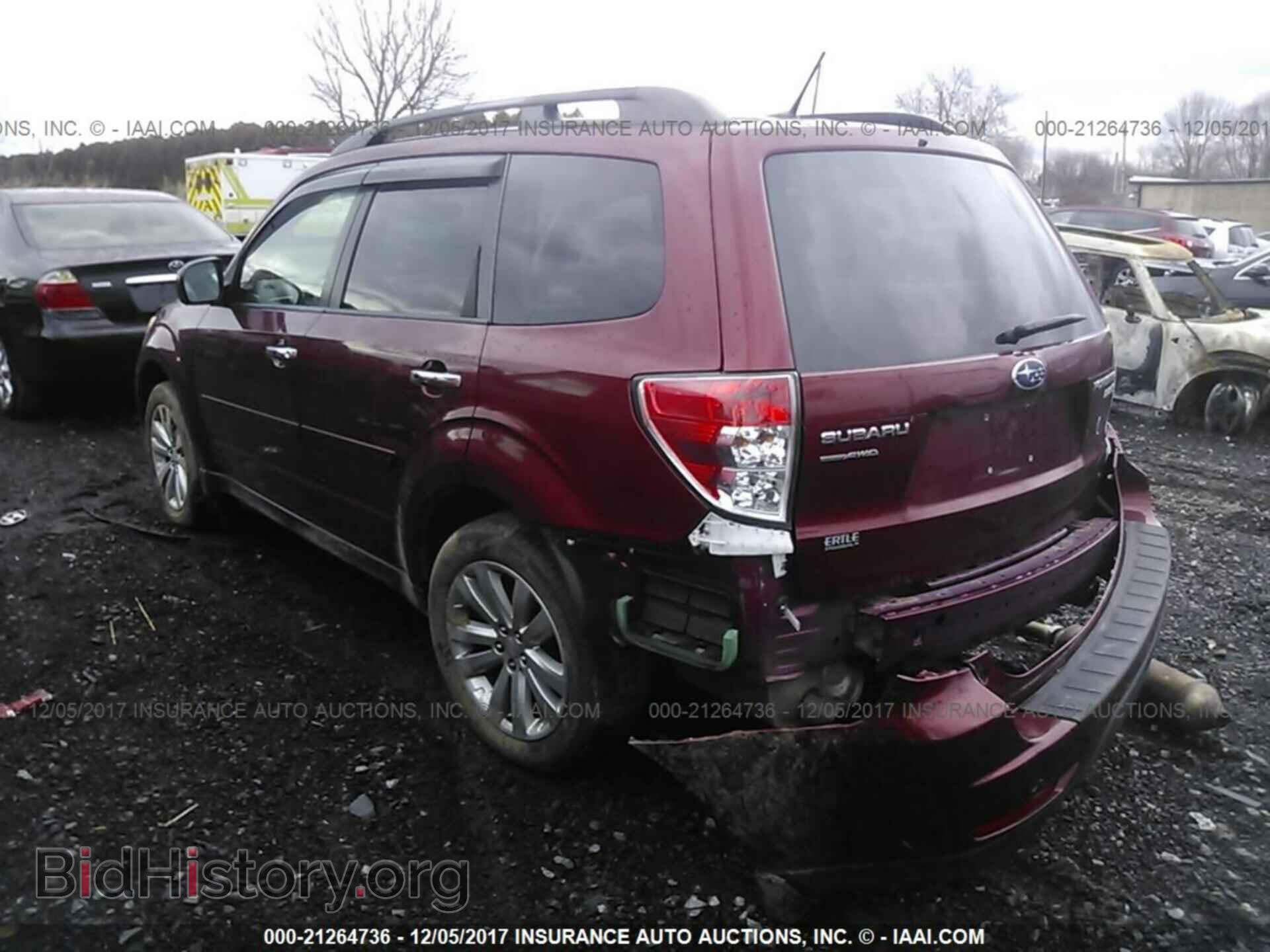 2011 Subaru Forester - VIN: JF2SHAEC6BH742953 - Фото 3