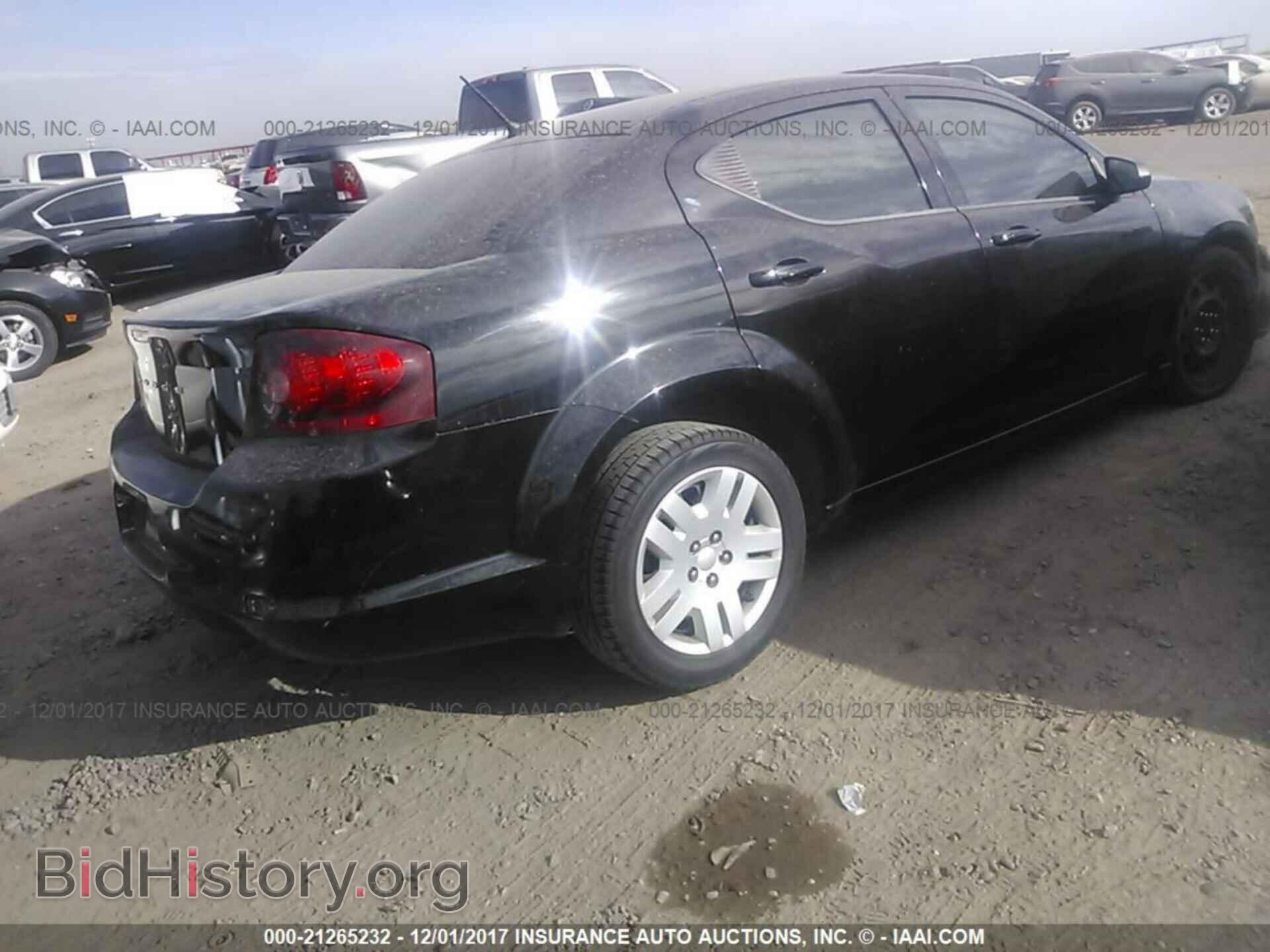 2011 Dodge Avenger - VIN: 1B3BD4FB1BN543927 - Photo 4