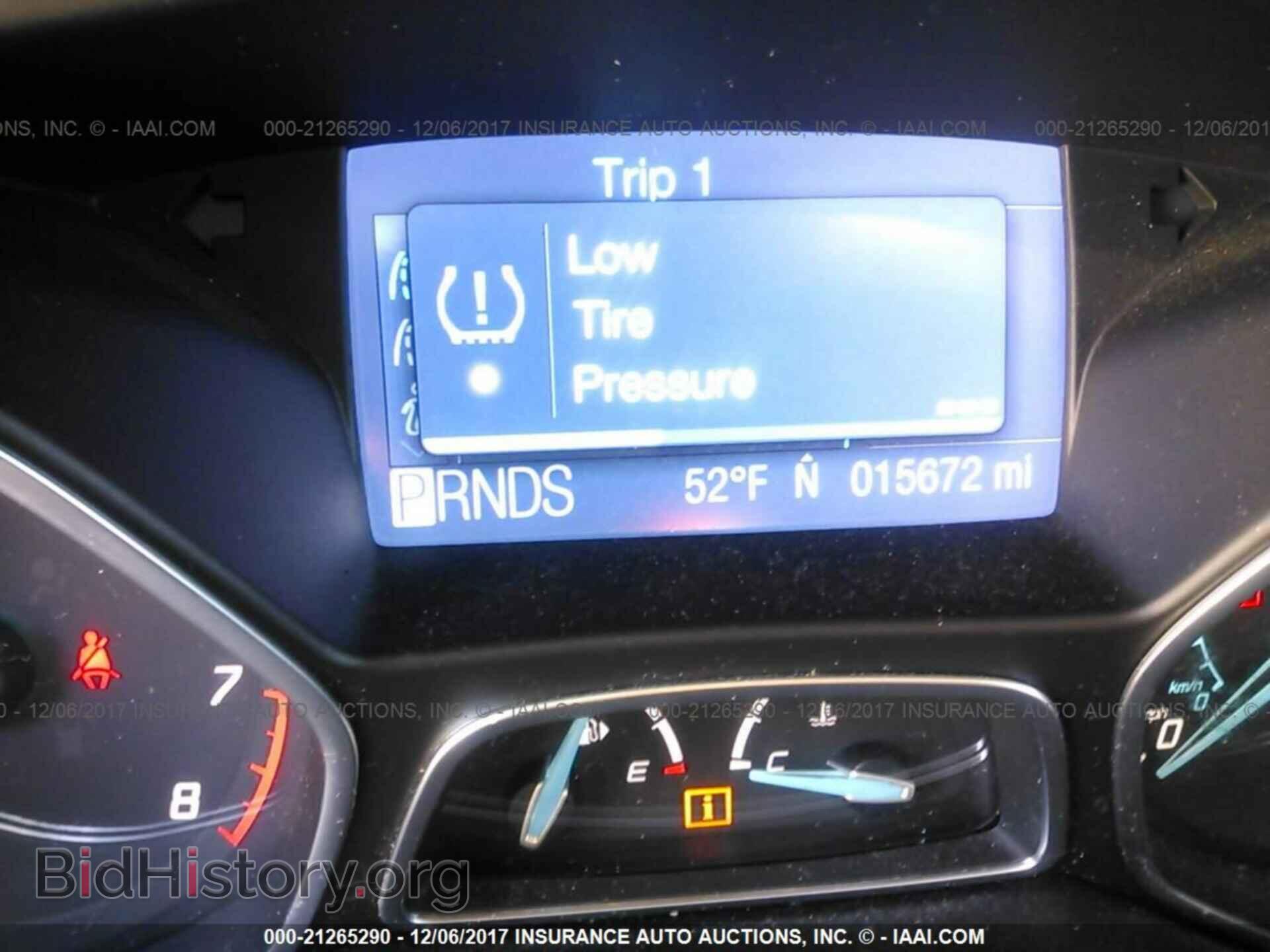 2012 Ford Focus - VIN: 1FAHP3F23CL297329 - Photo 7