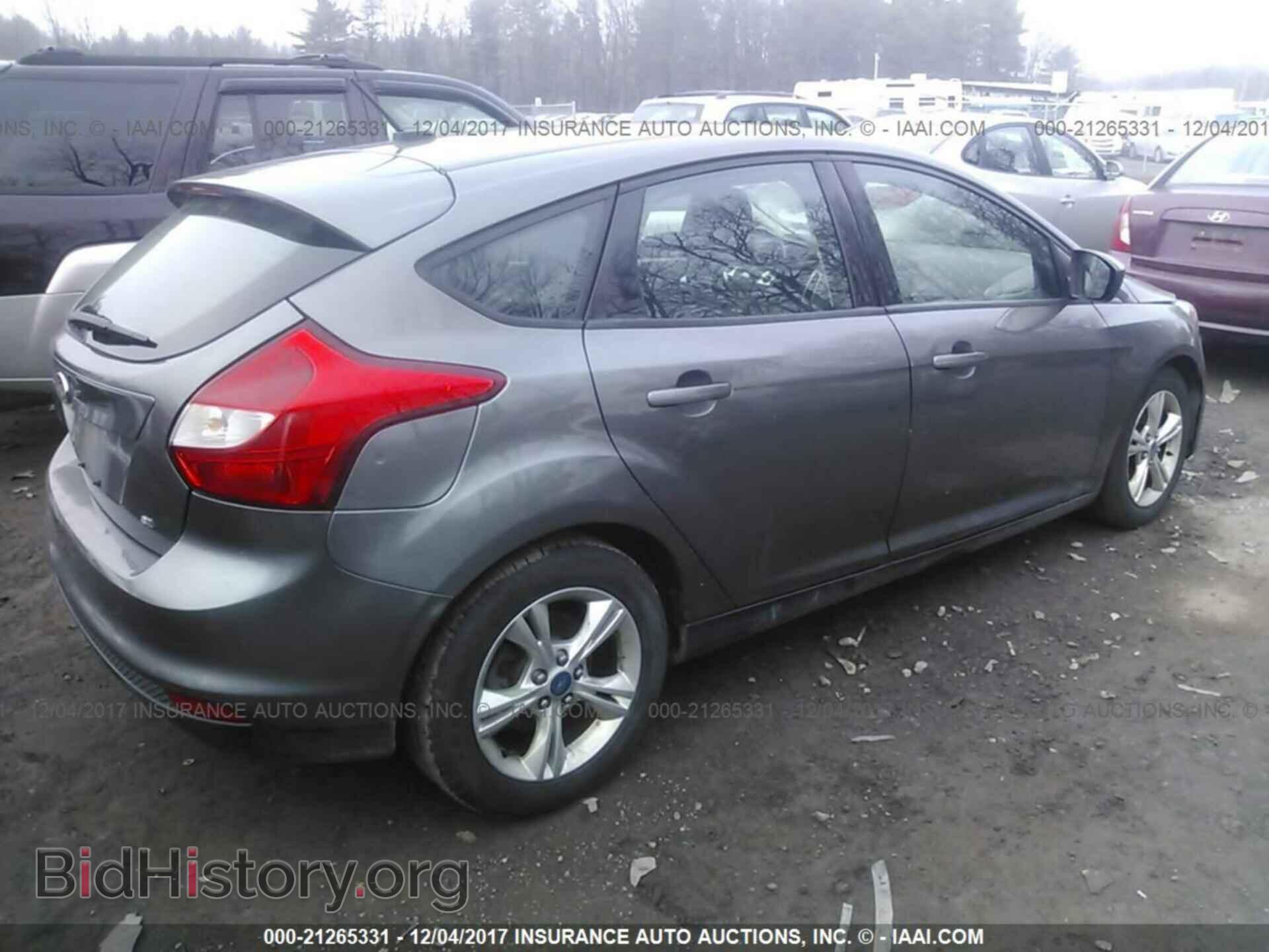 2012 Ford Focus - VIN: 1FAHP3K24CL281629 - Photo 4