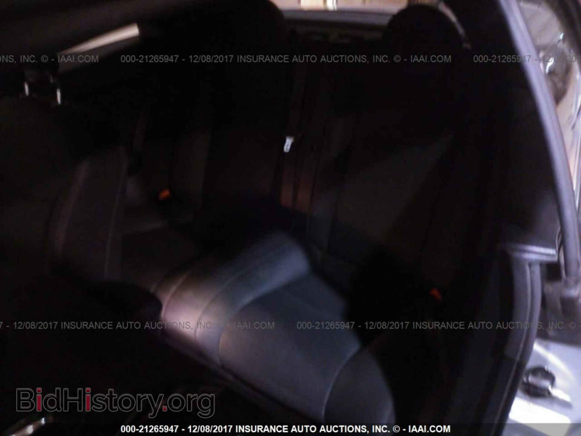 2011 Chrysler 200 - VIN: 1C3BC2EB0BN532462 - Фото 8
