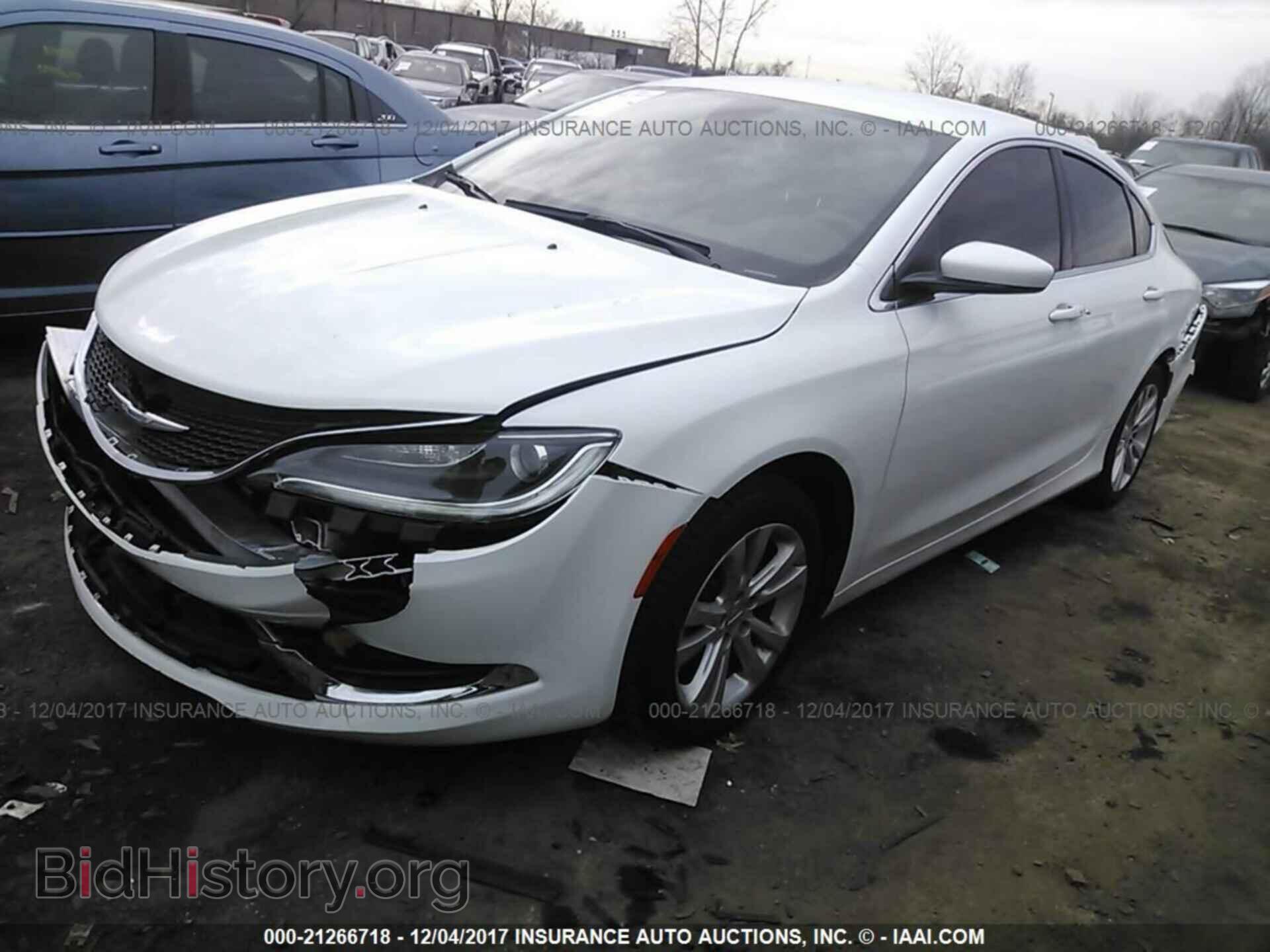 2016 Chrysler 200 - VIN: 1C3CCCABXGN123795 - Фото 2