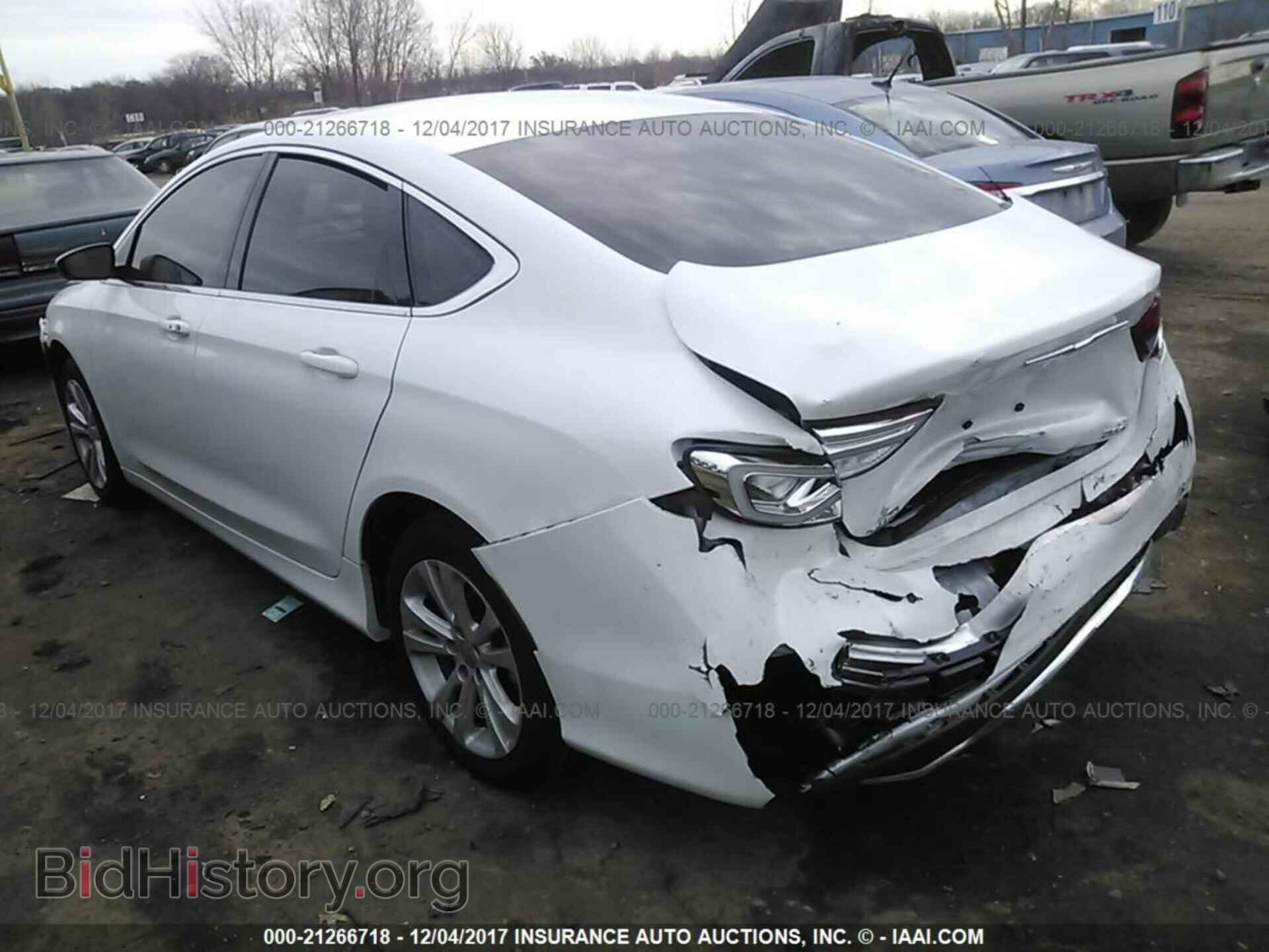 2016 Chrysler 200 - VIN: 1C3CCCABXGN123795 - Фото 3