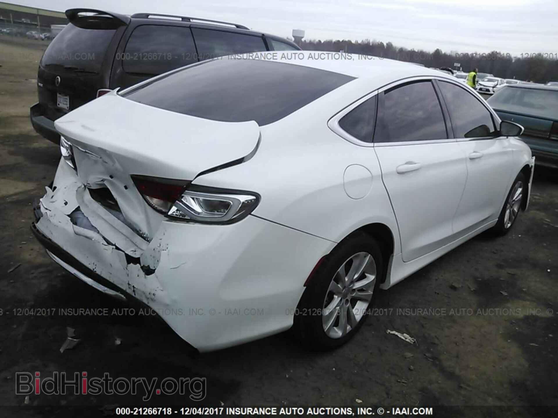 2016 Chrysler 200 - VIN: 1C3CCCABXGN123795 - Фото 4