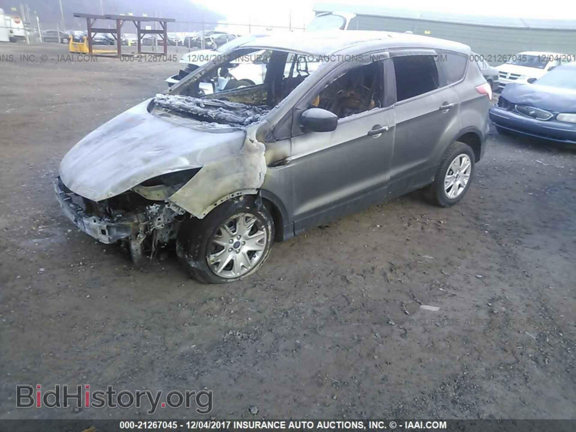 2014 Ford Escape - VIN: 1FMCU0F75EUB57945 - Photo 2