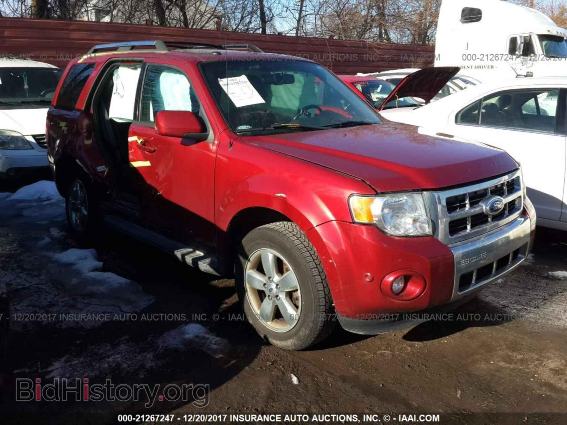 Photo 1FMCU0EG3CKA56803 - Ford Escape 2012