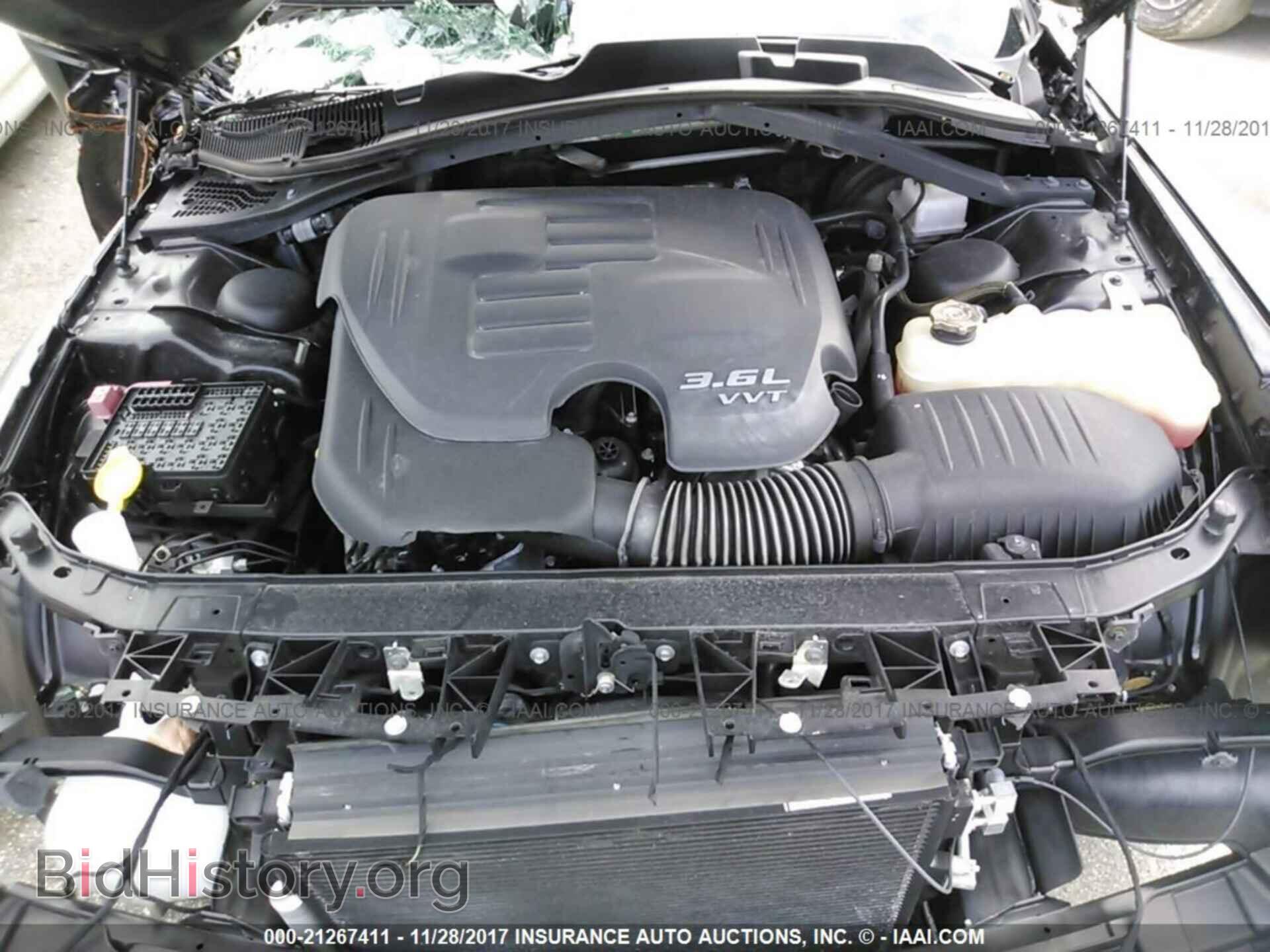 2016 Dodge Challenger - VIN: 2C3CDZAG1GH113452 - Photo 10