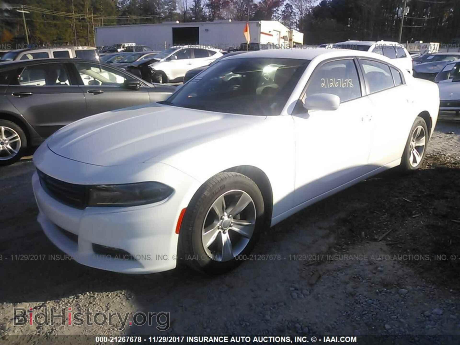 2017 Dodge Charger - VIN: 2C3CDXHG5HH562161 - Фото 2