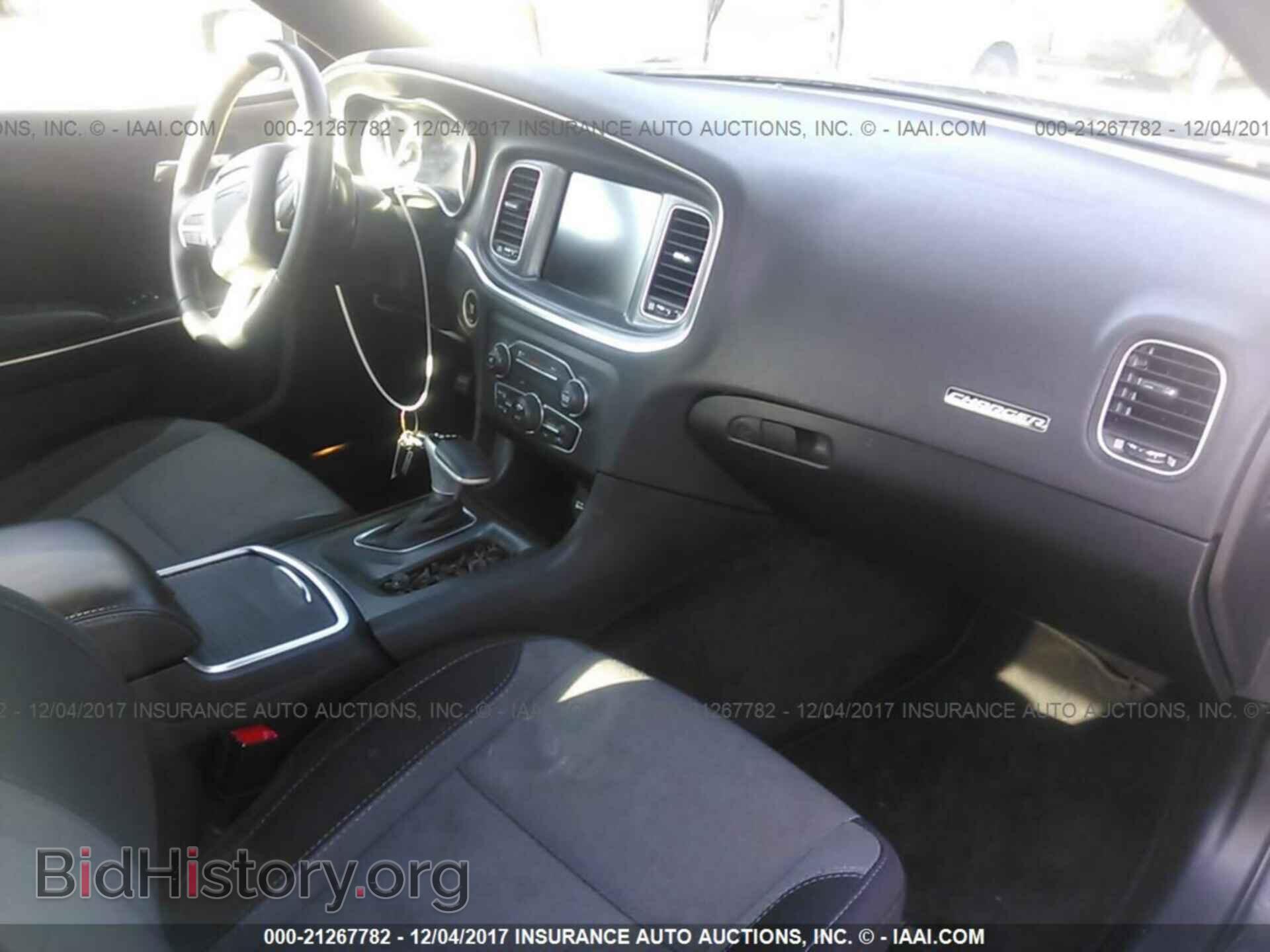 2016 Dodge Charger - VIN: 2C3CDXHG4GH187524 - Photo 5