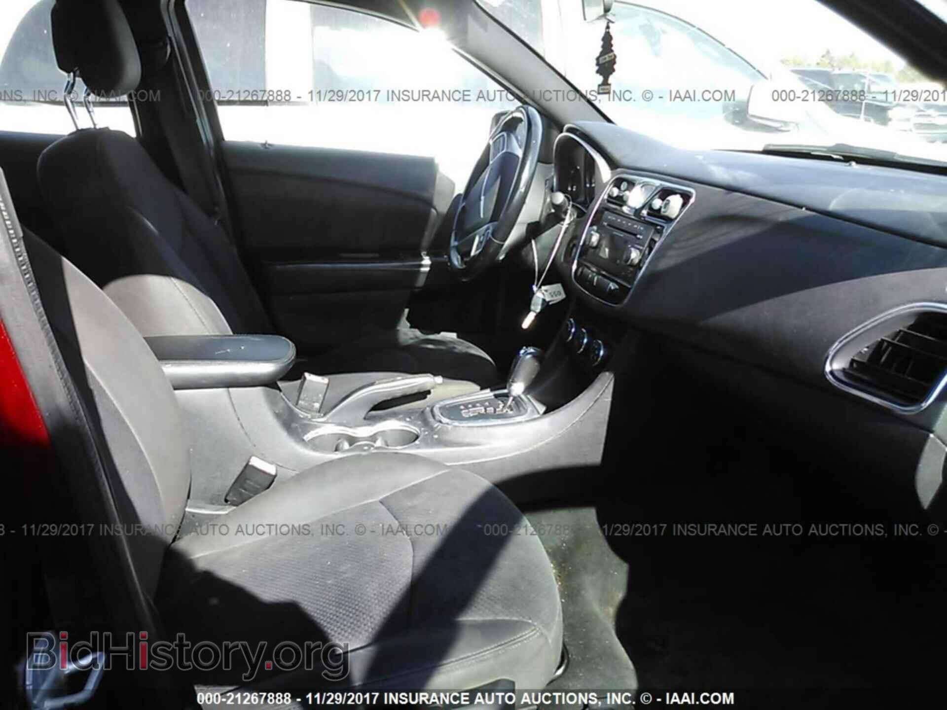 2013 Chrysler 200 - VIN: 1C3CCBBB8DN763072 - Photo 5