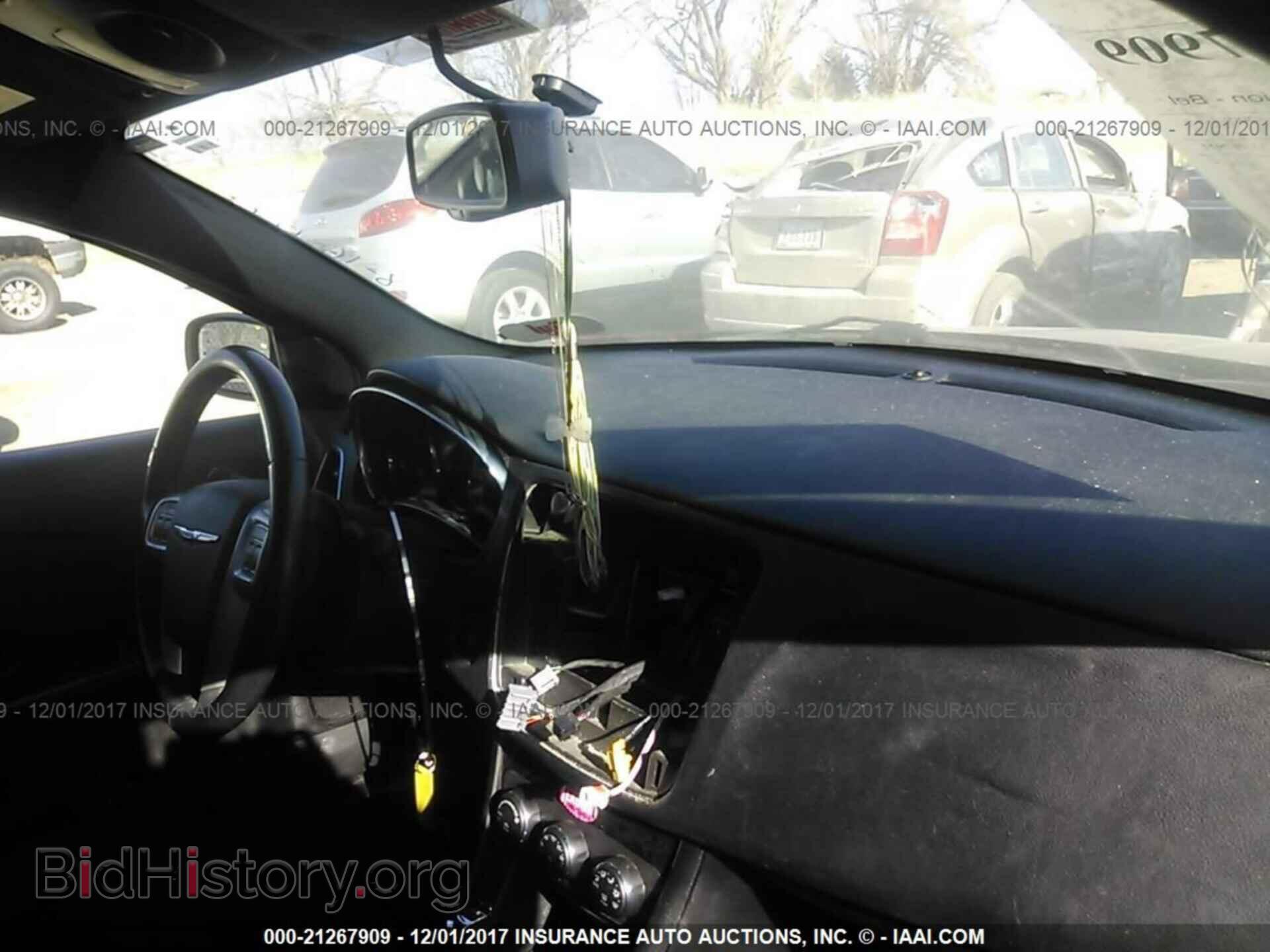2013 Chrysler 200 - VIN: 1C3CCBBB2DN629528 - Photo 5