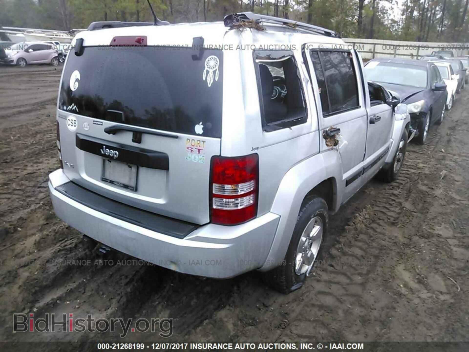 2012 Jeep Liberty - VIN: 1C4PJMAK9CW100182 - Фото 4