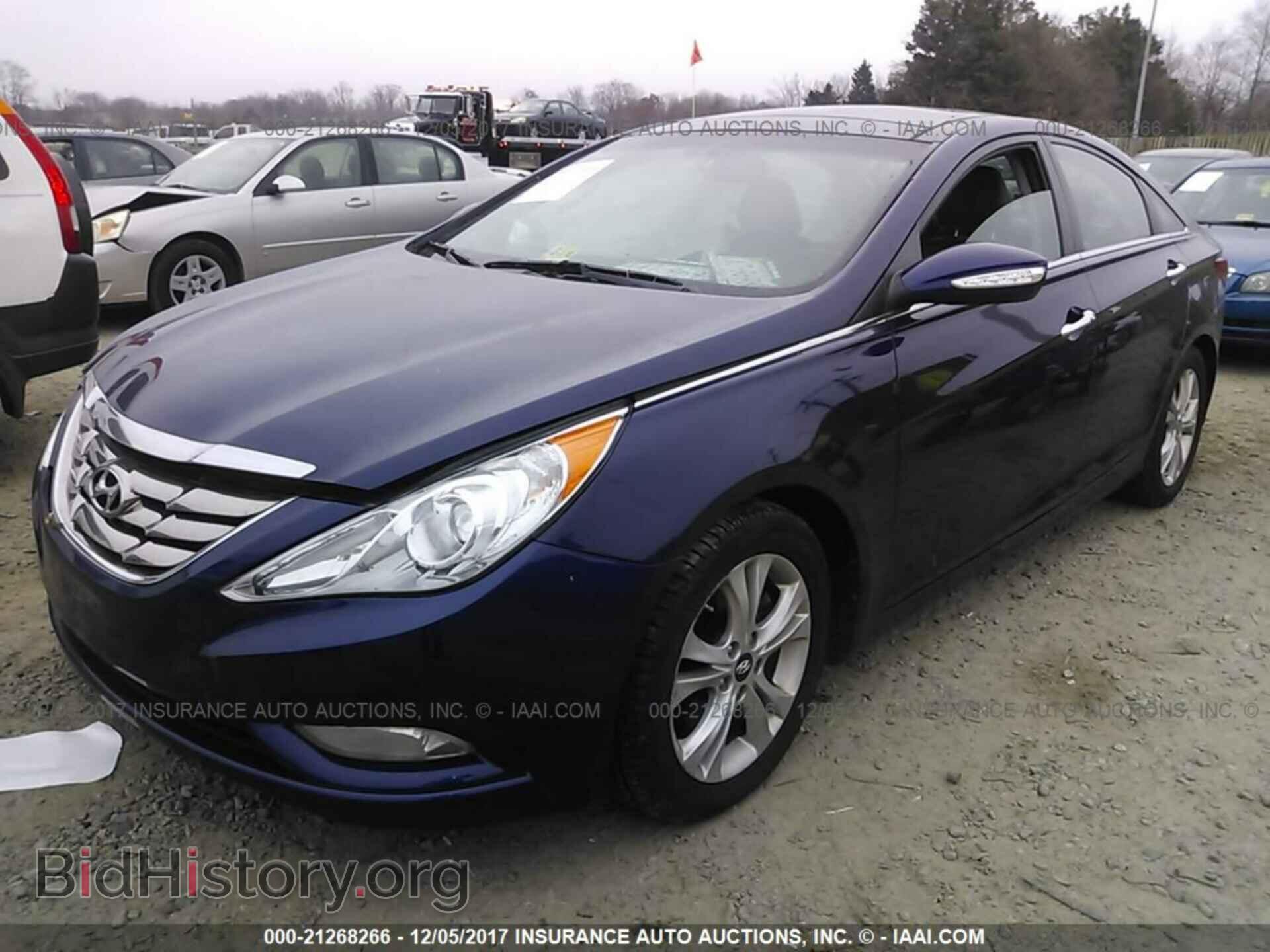 2012 Hyundai Sonata - VIN: 5NPEC4AC4CH417478 - Фото 2