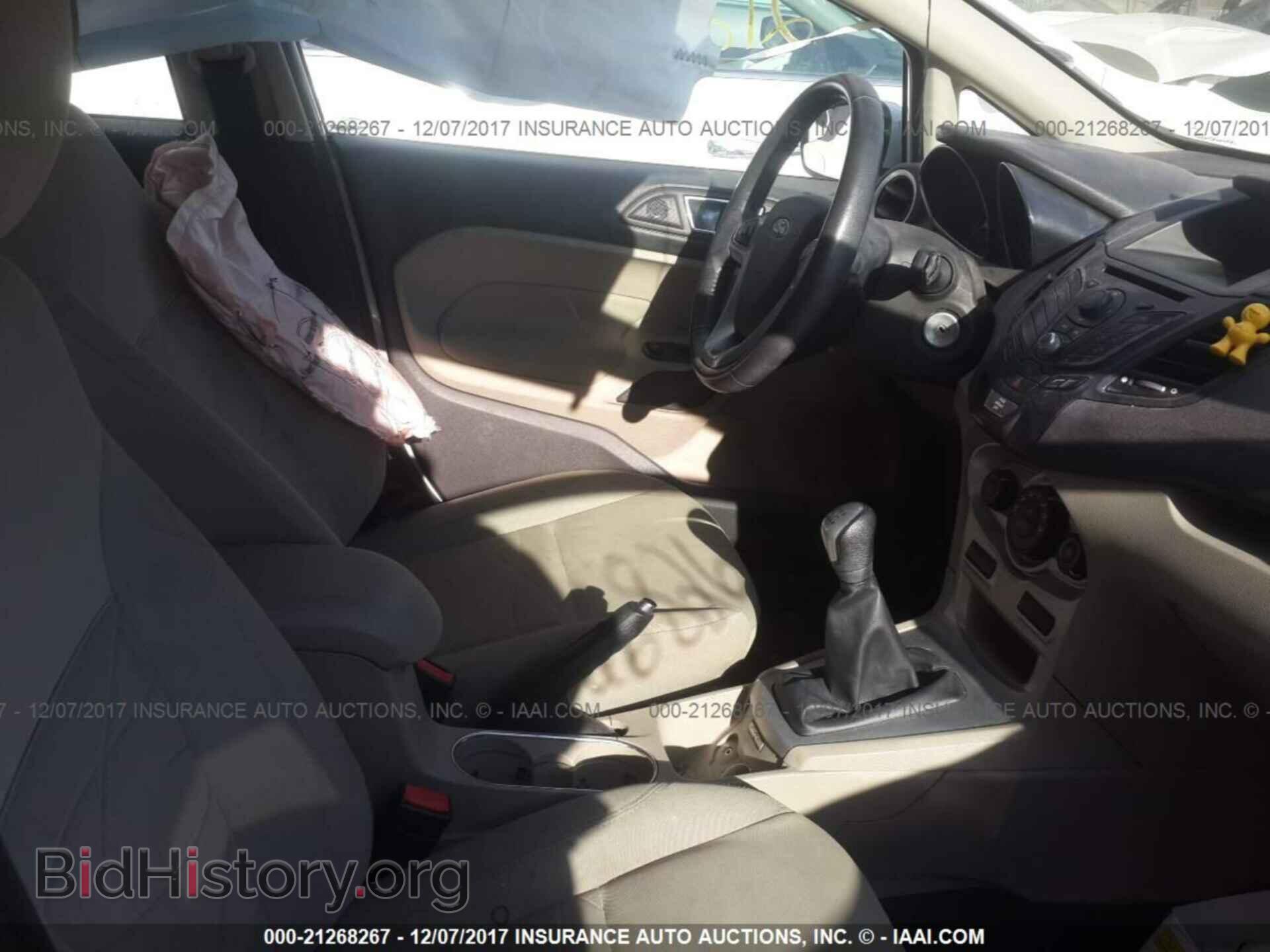 2014 Ford Fiesta - VIN: 3FADP4EJ0EM150433 - Photo 5