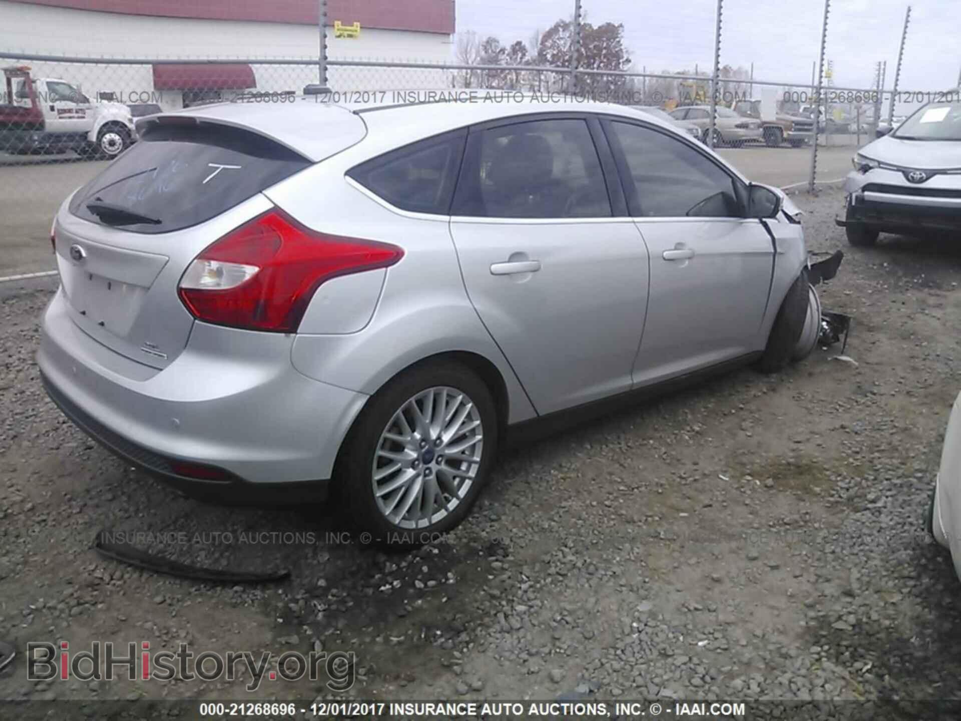 2012 Ford Focus - VIN: 1FAHP3M2XCL420188 - Фото 4