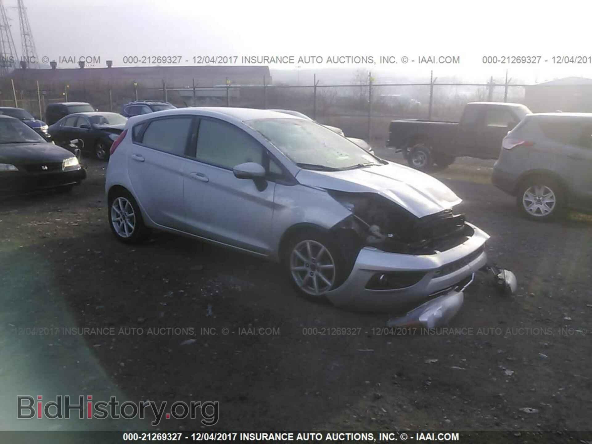 Фотография 3FADP4EJXFM200725 - Ford Fiesta 2015