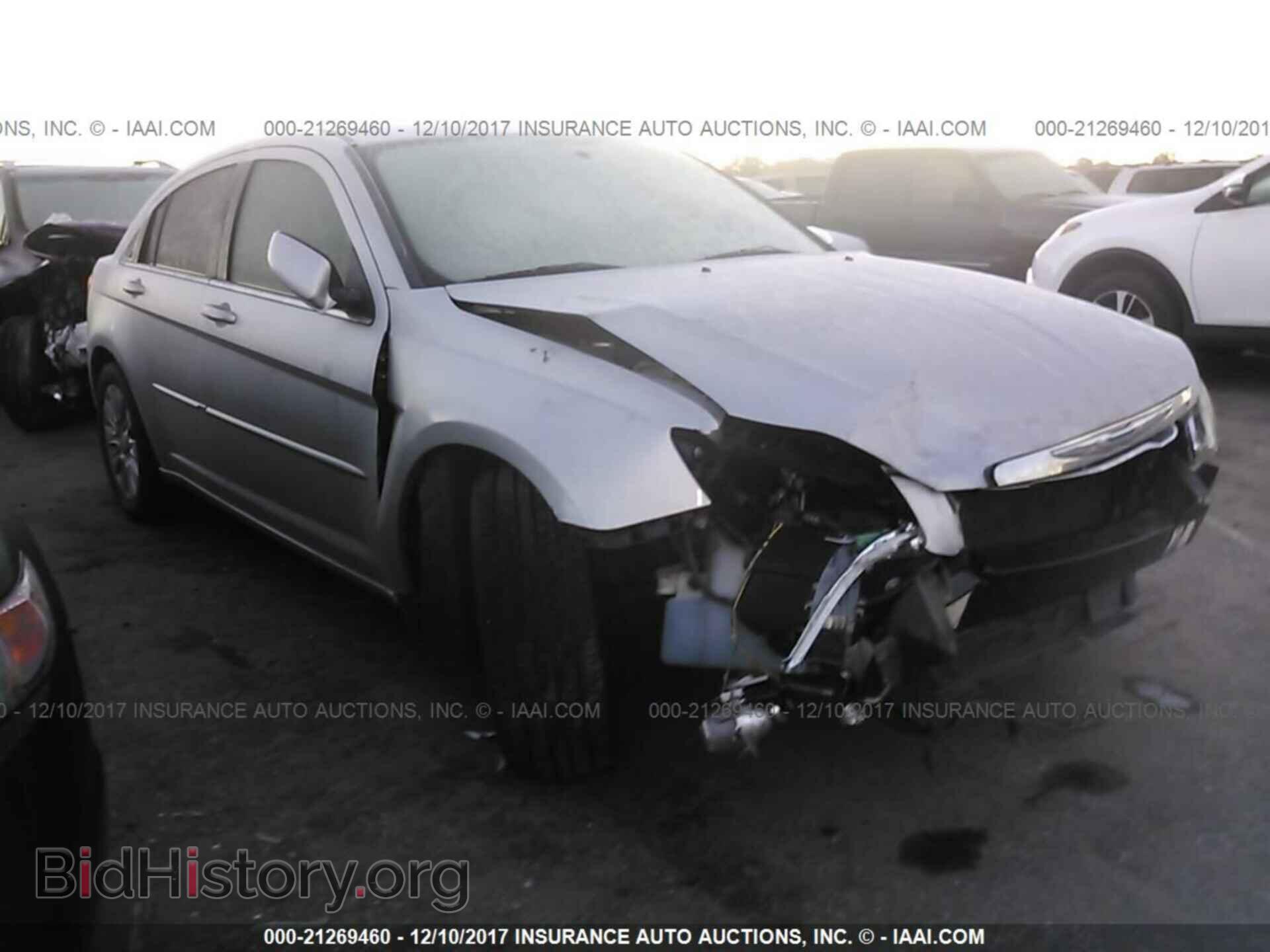 Фотография 1C3CCBAB8CN159618 - Chrysler 200 2012