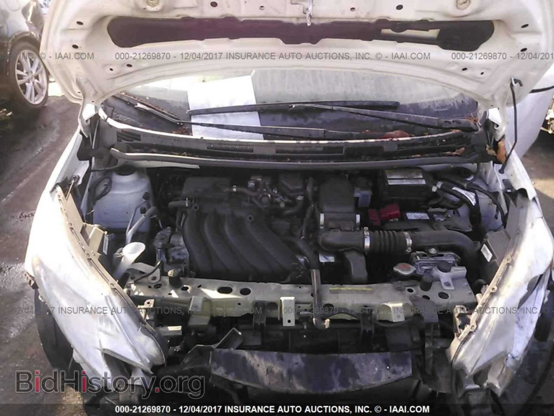 2016 Nissan Versa note - VIN: 3N1CE2CP9GL355672 - Photo 10