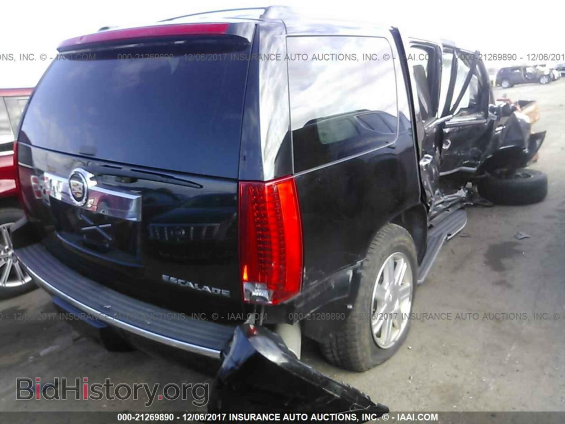 2014 Cadillac Escalade - VIN: 1GYS4AEF8ER107682 - Фото 4