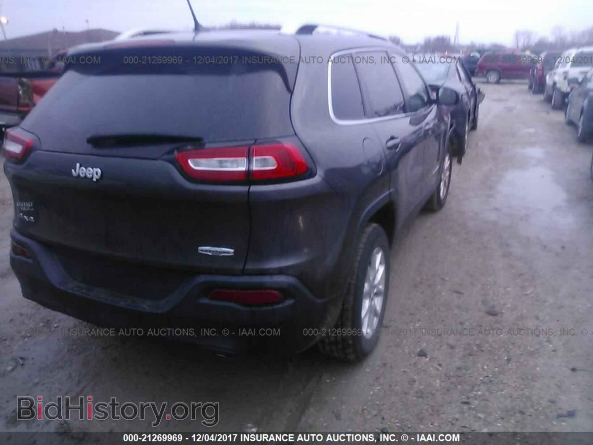 2014 Jeep Cherokee - VIN: 1C4PJMCS6EW179813 - Photo 4