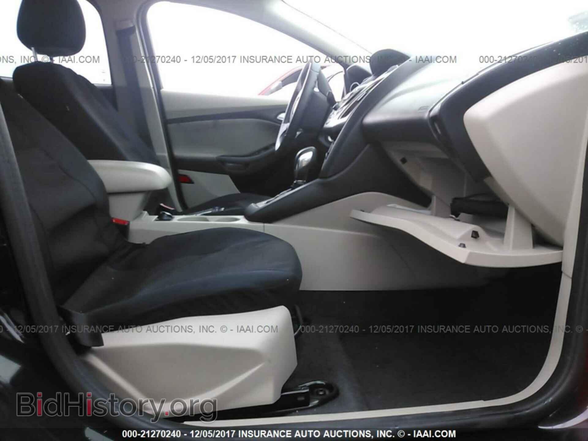 2014 Ford Focus - VIN: 1FADP3F20EL374787 - Photo 5