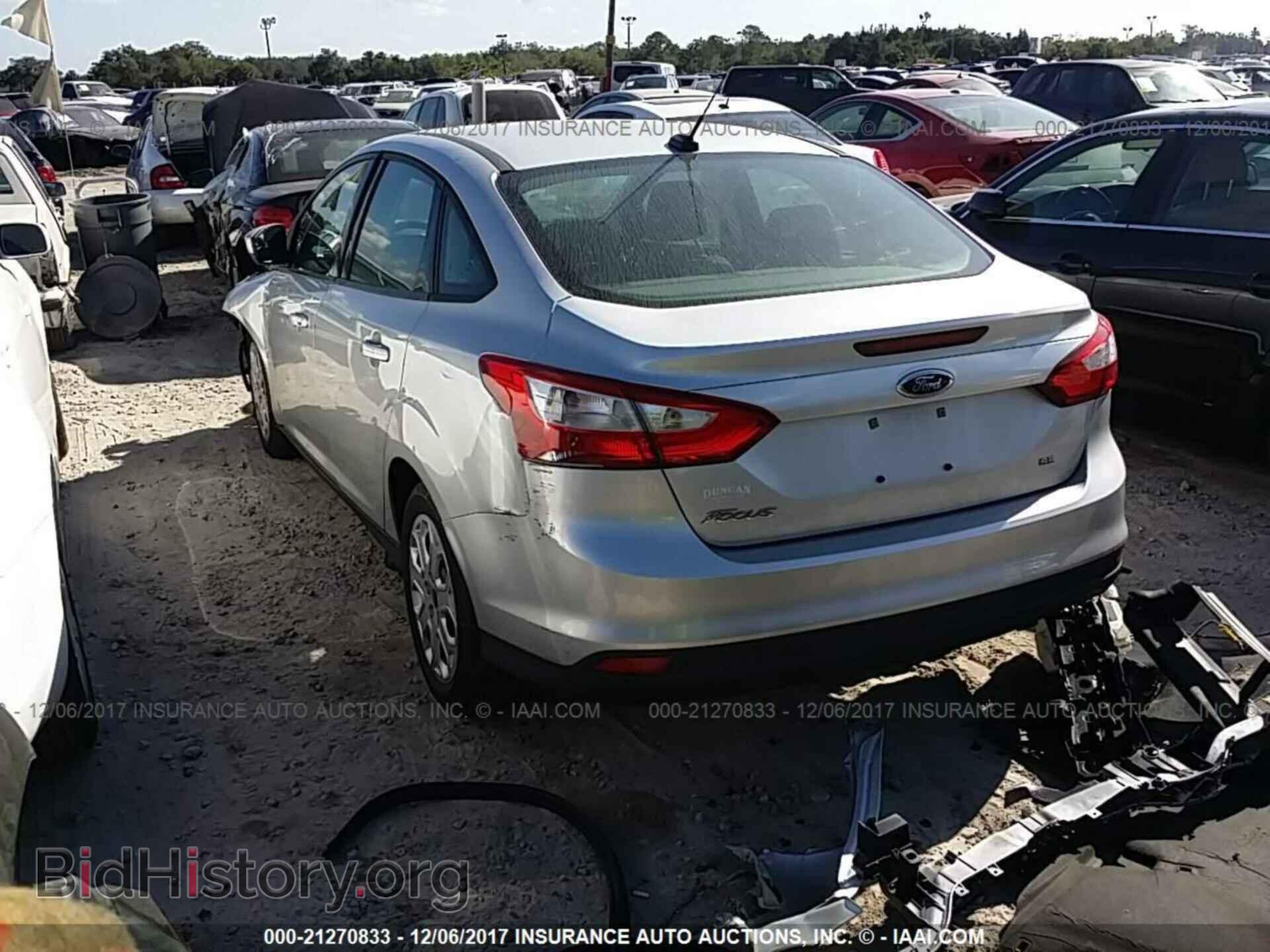 2012 Ford Focus - VIN: 1FAHP3F22CL254715 - Photo 3
