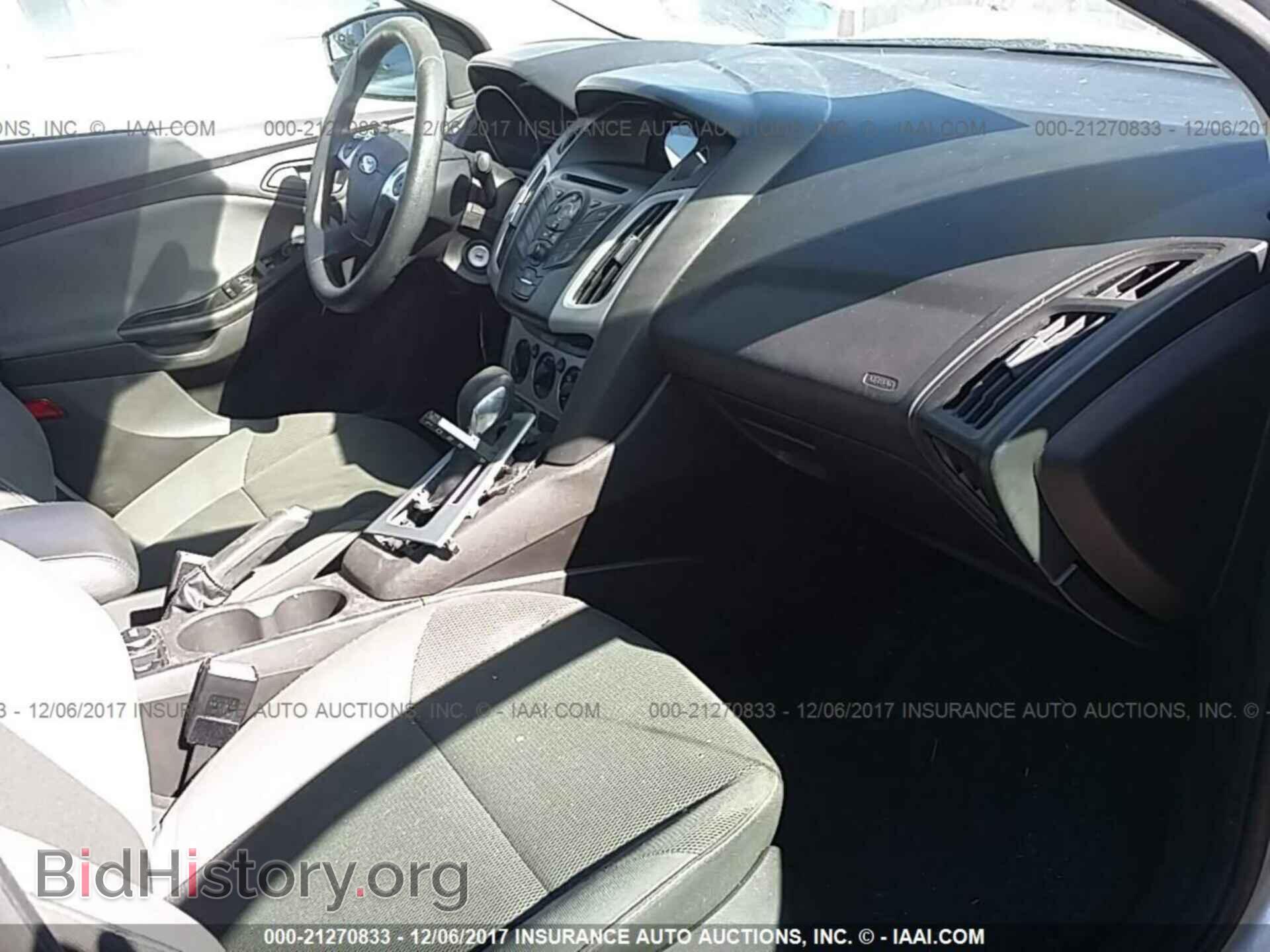 2012 Ford Focus - VIN: 1FAHP3F22CL254715 - Photo 5