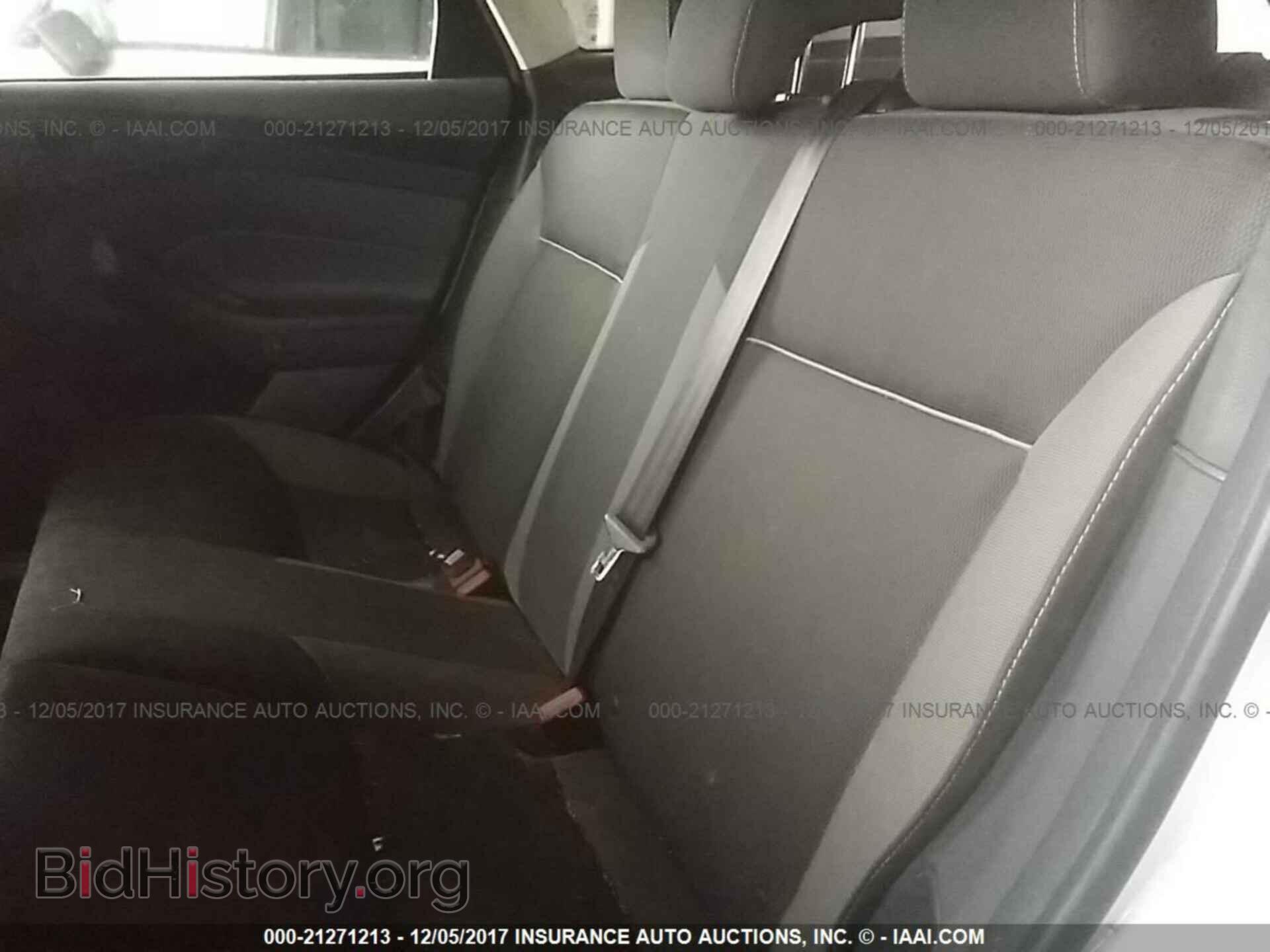 2012 Ford Focus - VIN: 1FAHP3E24CL204223 - Photo 8