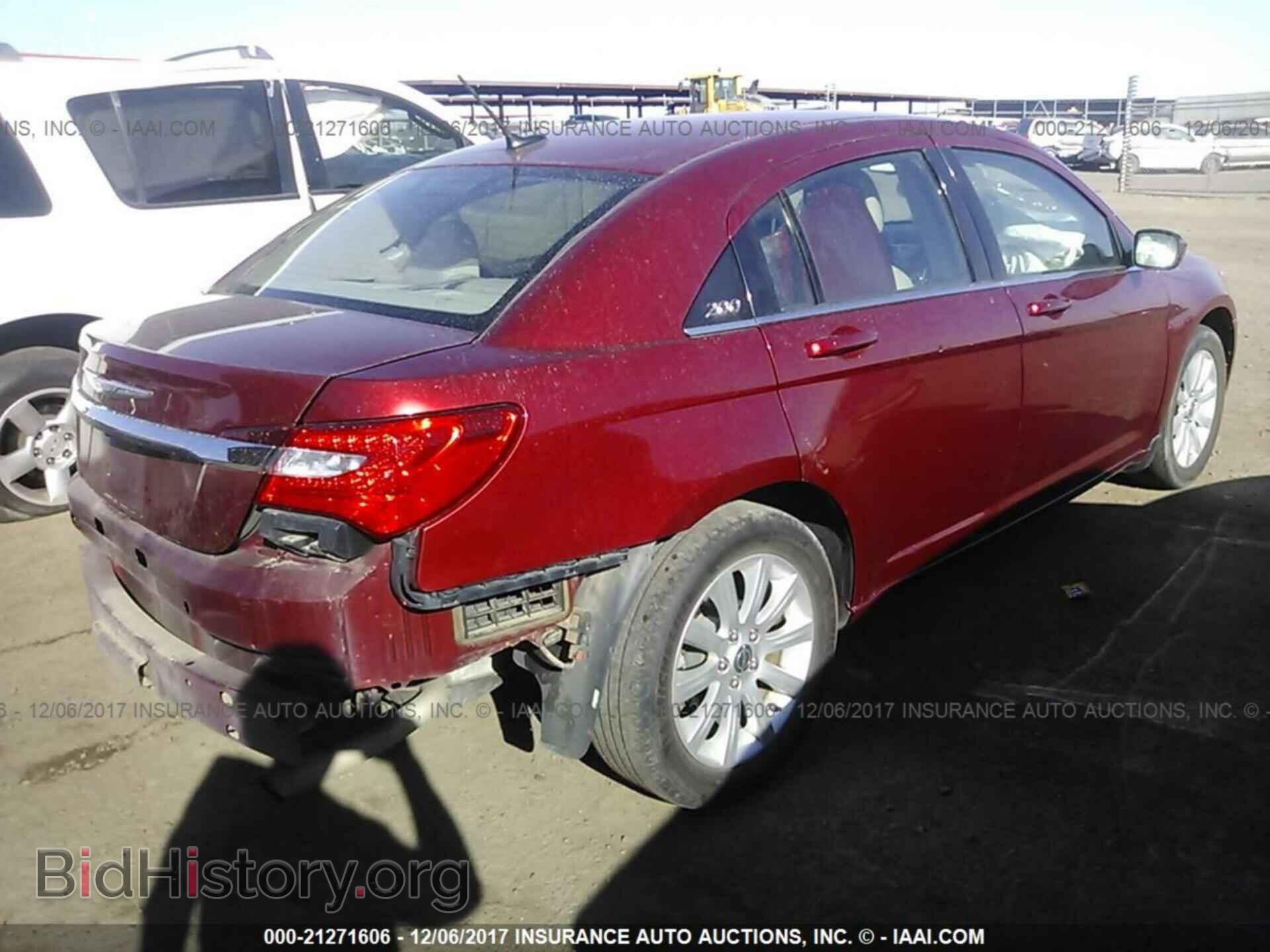 2012 Chrysler 200 - VIN: 1C3CCBBB4CN298711 - Фото 4