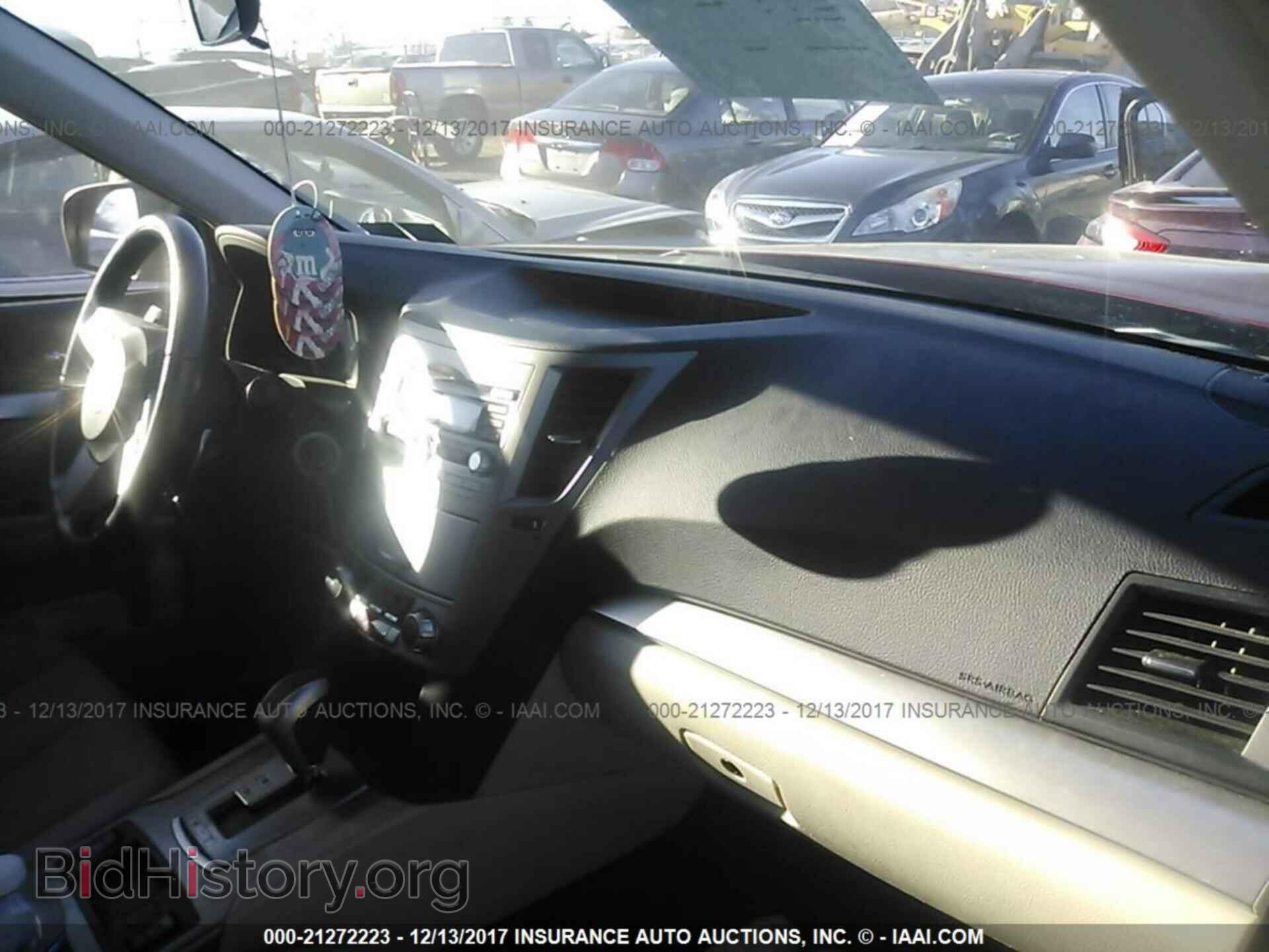 2011 Subaru Outback - VIN: 4S4BRBCC4B3399721 - Фото 5