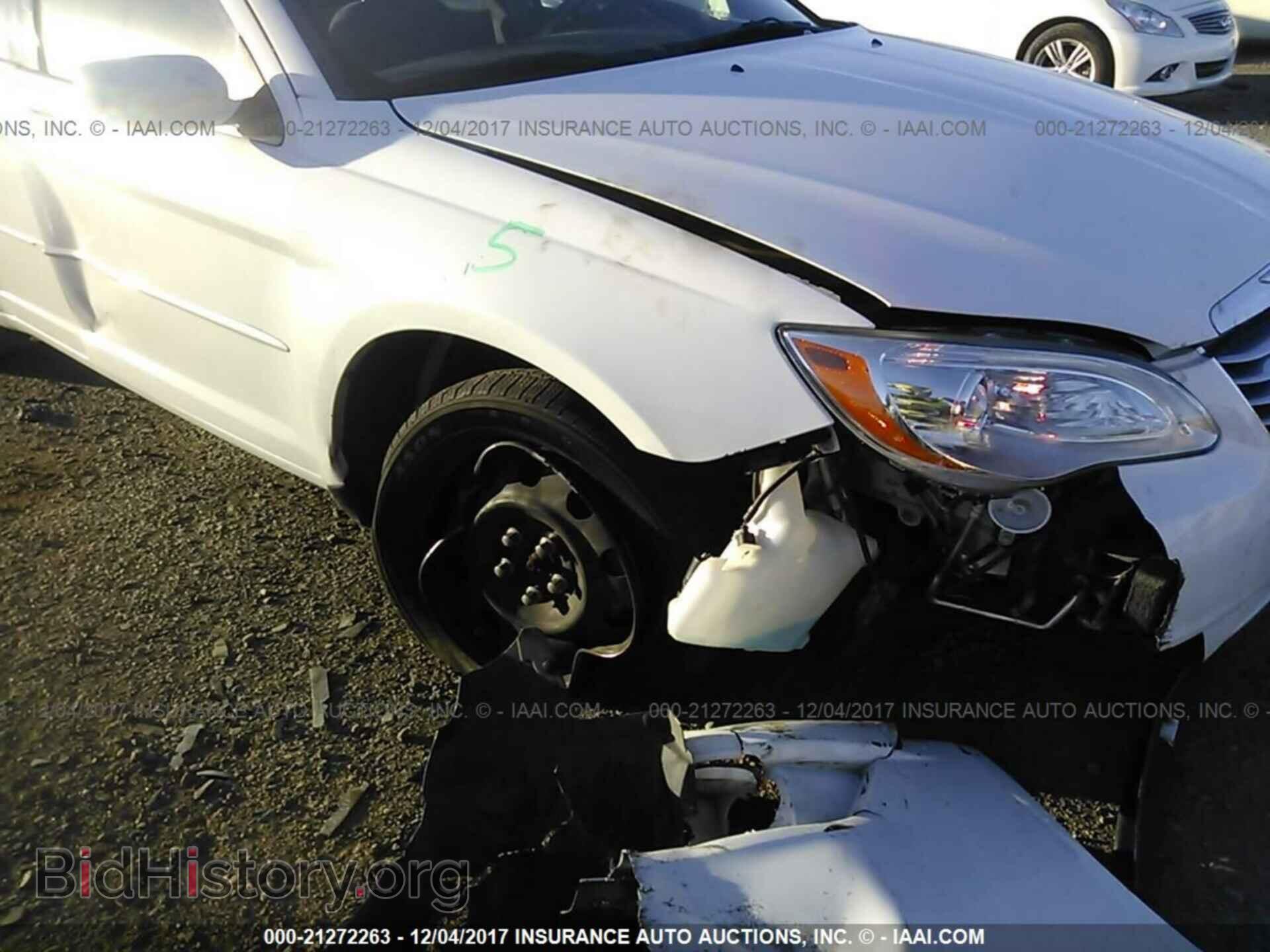 2012 Chrysler 200 - VIN: 1C3CCBAG4CN246329 - Photo 6