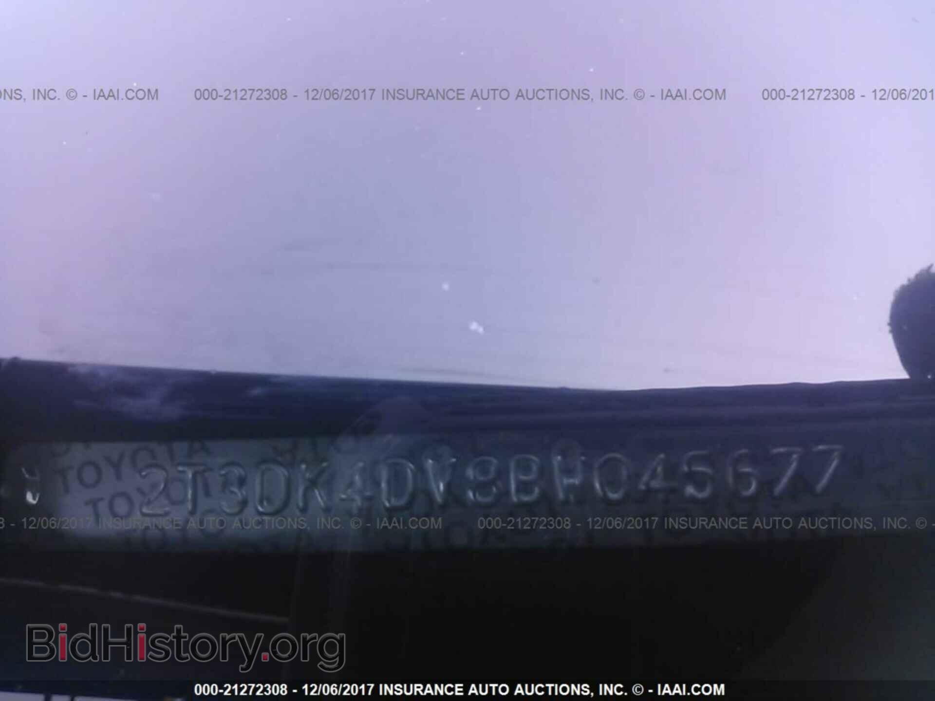 2011 Toyota Rav4 - VIN: 2T3DK4DV8BW045677 - Photo 9