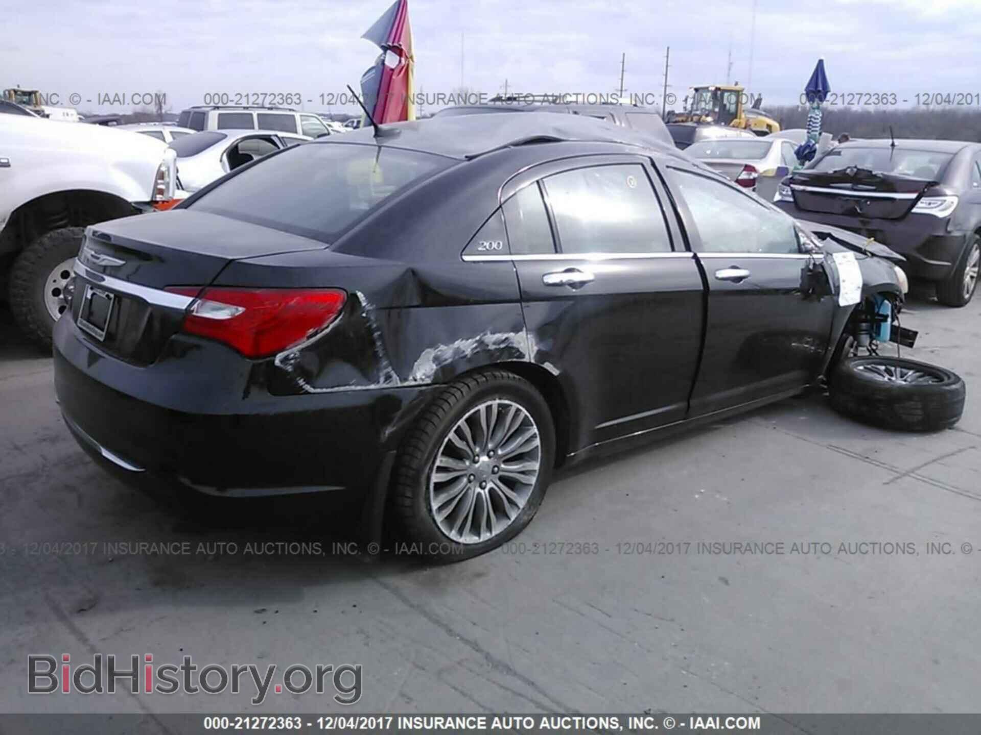 2012 Chrysler 200 - VIN: 1C3CCBCB4CN297024 - Фото 4