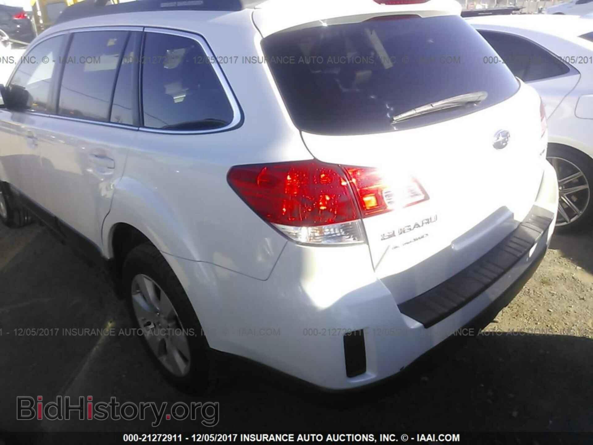 2012 Subaru Outback - VIN: 4S4BRBCC7C3207659 - Photo 3