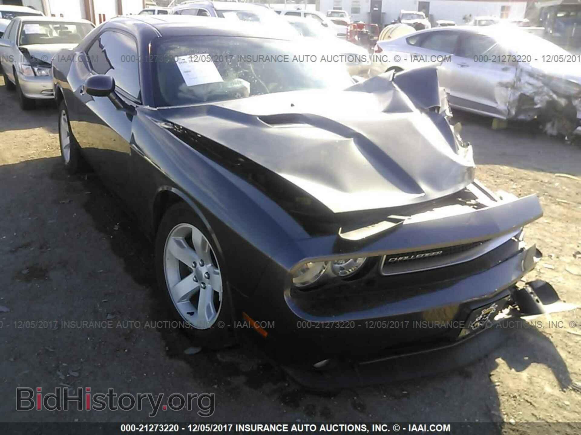 Photo 2C3CDYAG0DH666342 - Dodge Challenger 2013