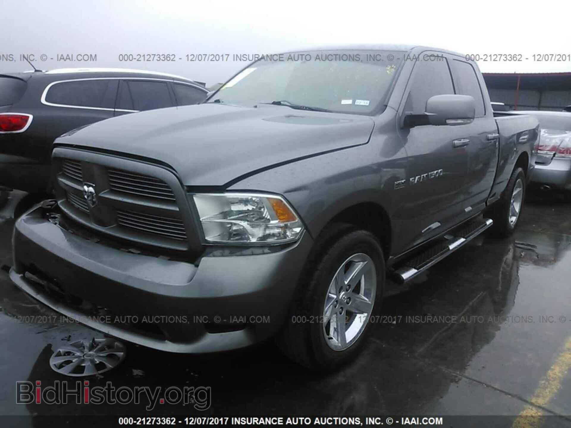 2011 Dodge Ram 1500 - VIN: 1D7RB1GT1BS583778 - Фото 2