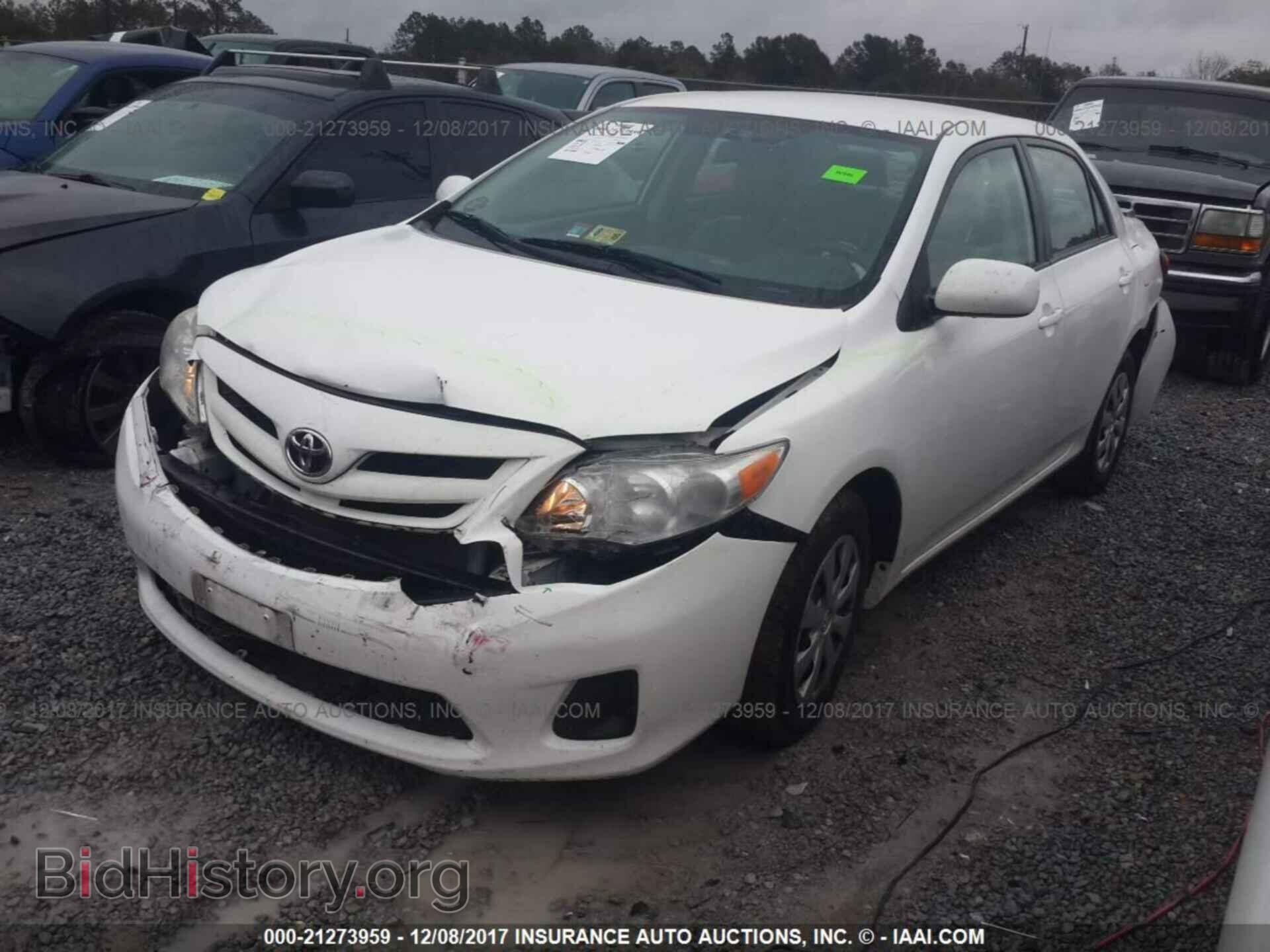 2011 Toyota Corolla - VIN: 2T1BU4EE8BC701371 - Фото 2