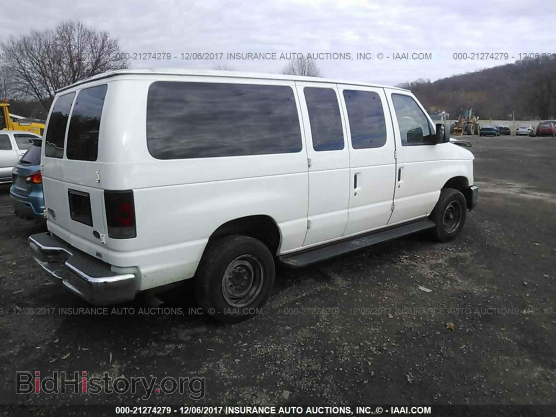 2011 Ford Econoline - VIN: 1FBNE3BL6BDB01382 - Photo 4