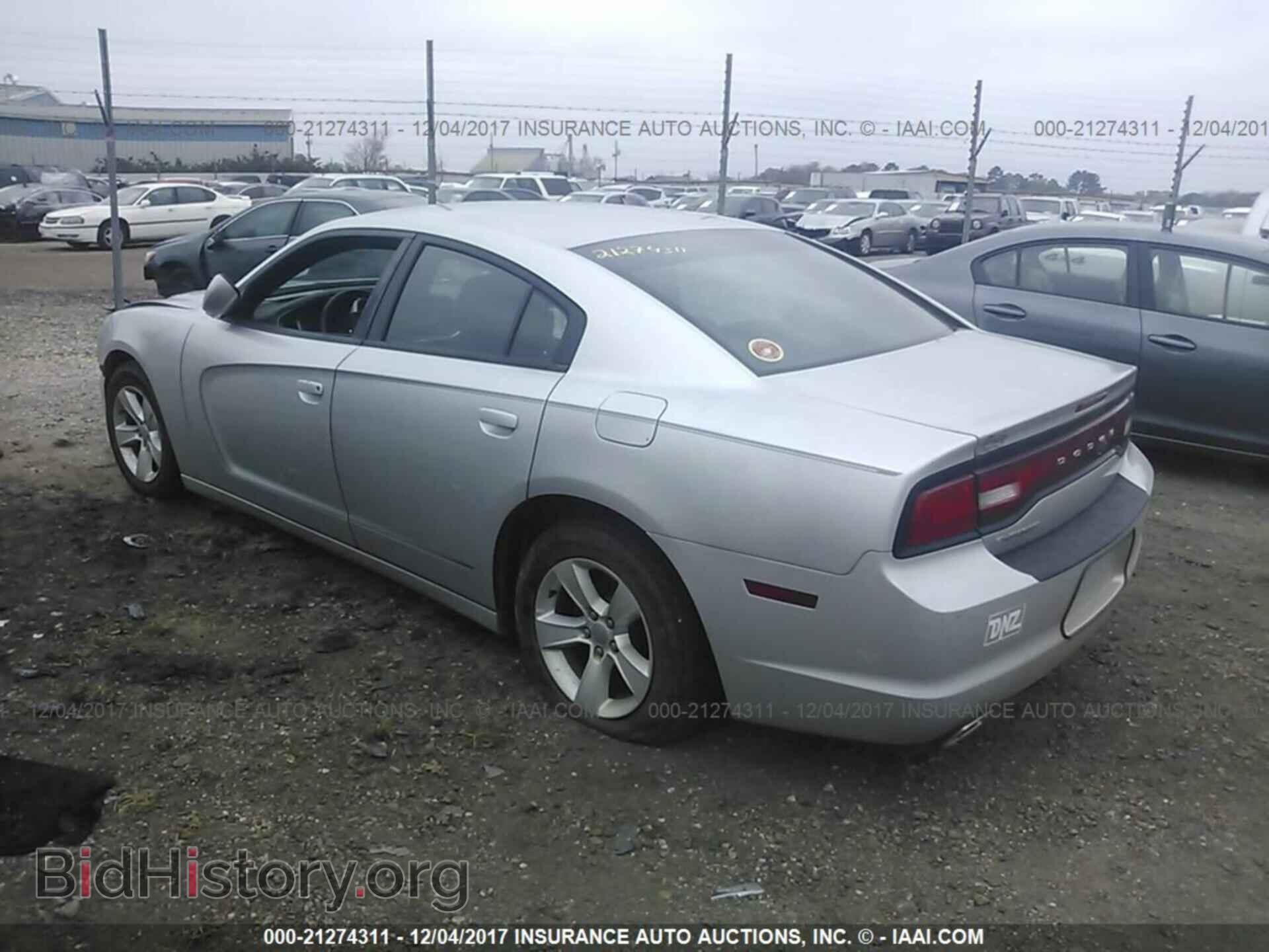 2012 Dodge Charger - VIN: 2C3CDXBG8CH297236 - Фото 3