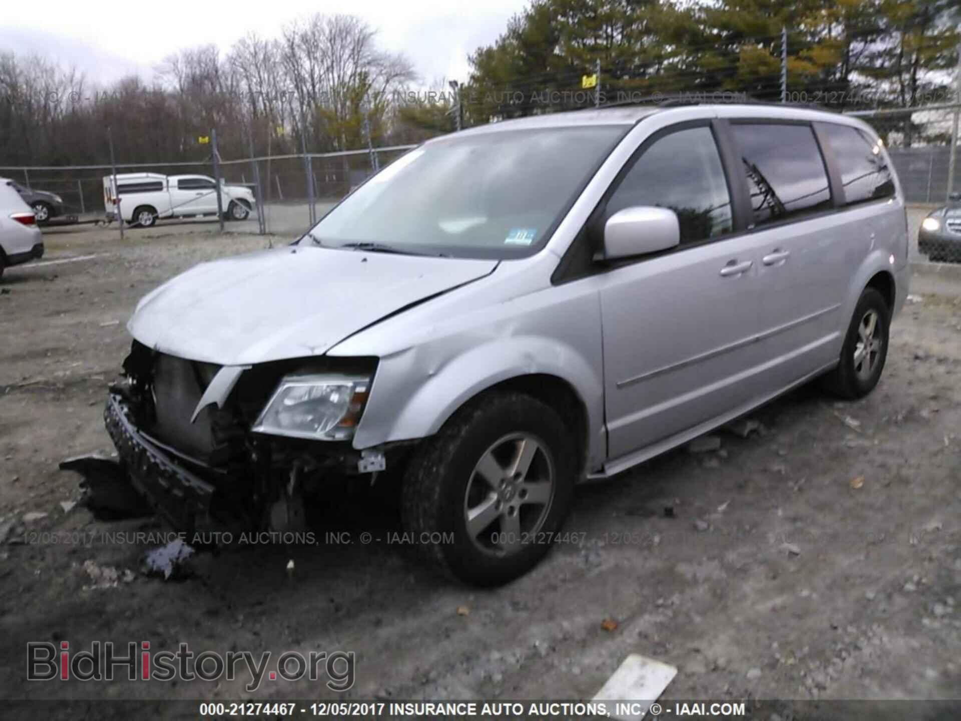 2010 DODGE GRAND CARAVAN - VIN: 2D4RN5D14AR180117 - Фото 2