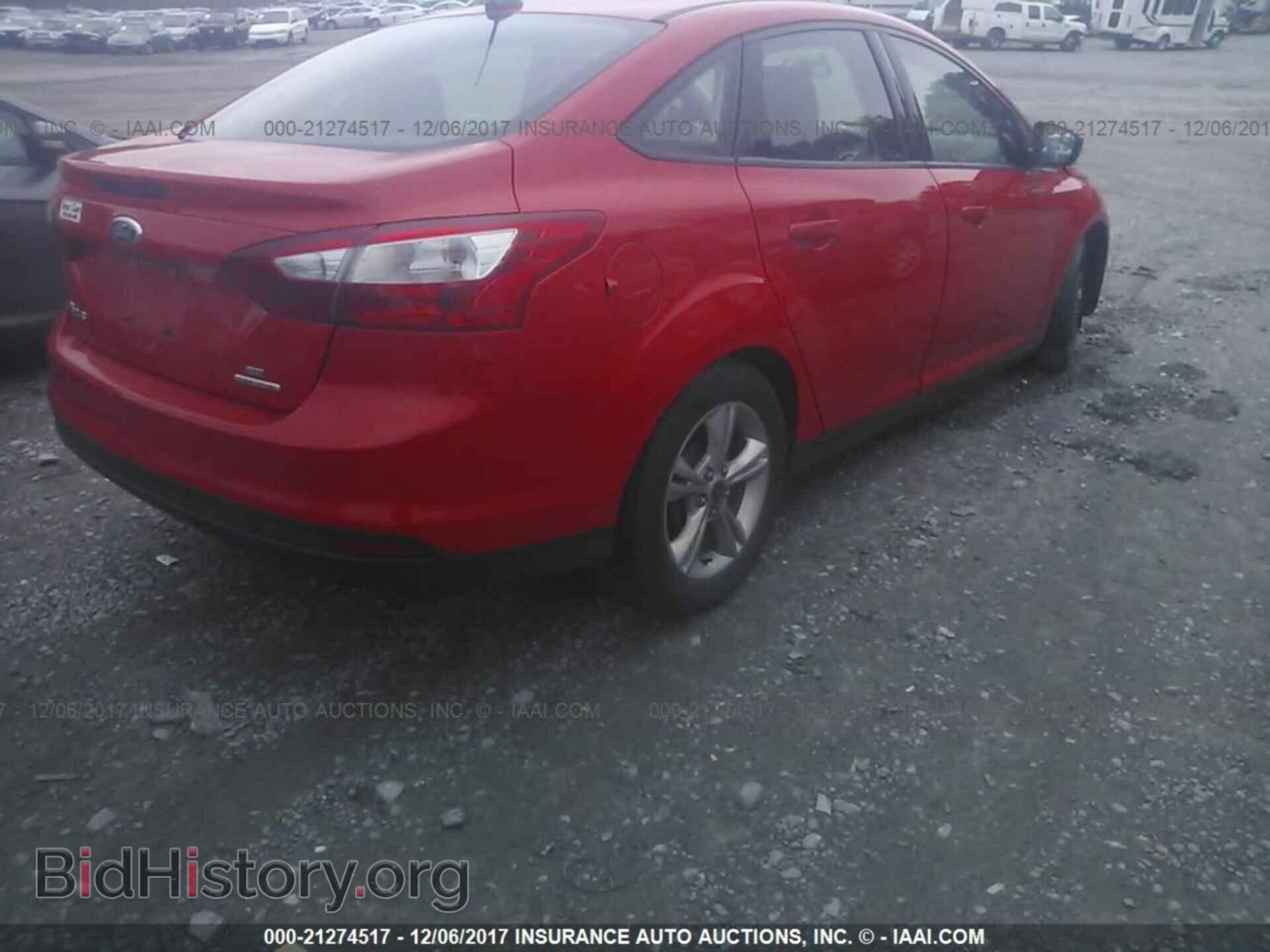 2014 Ford Focus - VIN: 1FADP3F22EL137301 - Фото 4