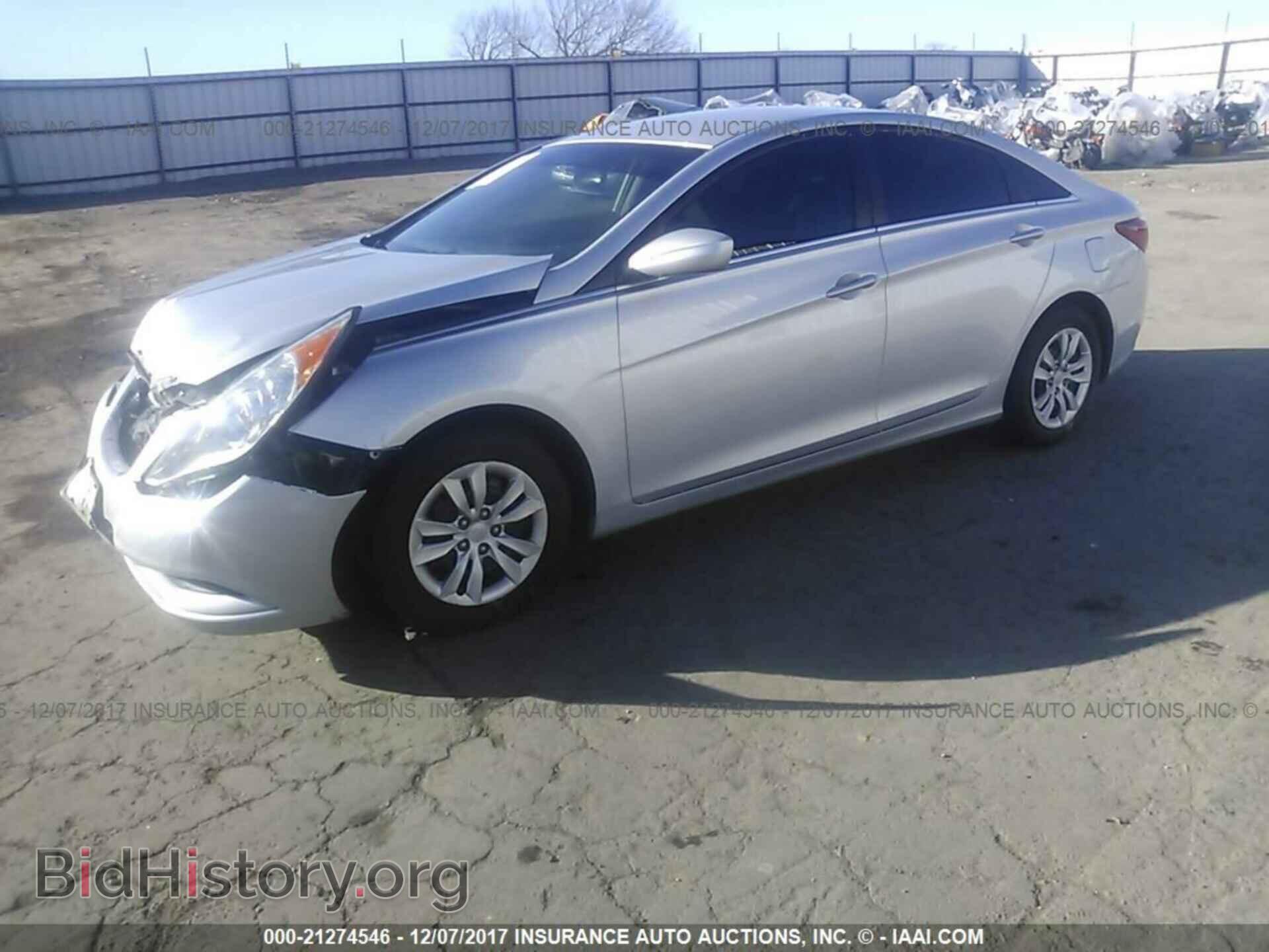 2012 Hyundai Sonata - VIN: 5NPEB4AC7CH484322 - Photo 2