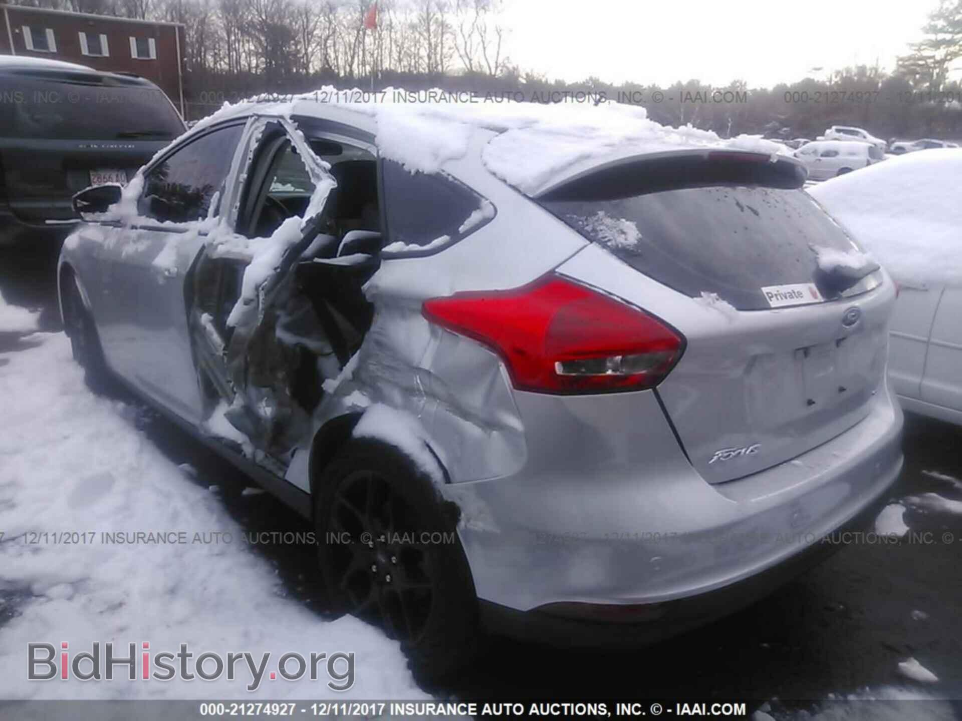 2016 Ford Focus - VIN: 1FADP3K29GL345555 - Фото 3