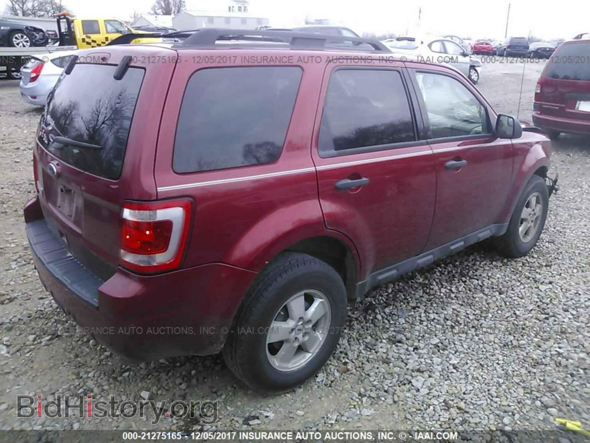 2012 Ford Escape - VIN: 1FMCU0C79CKA66383 - Photo 4