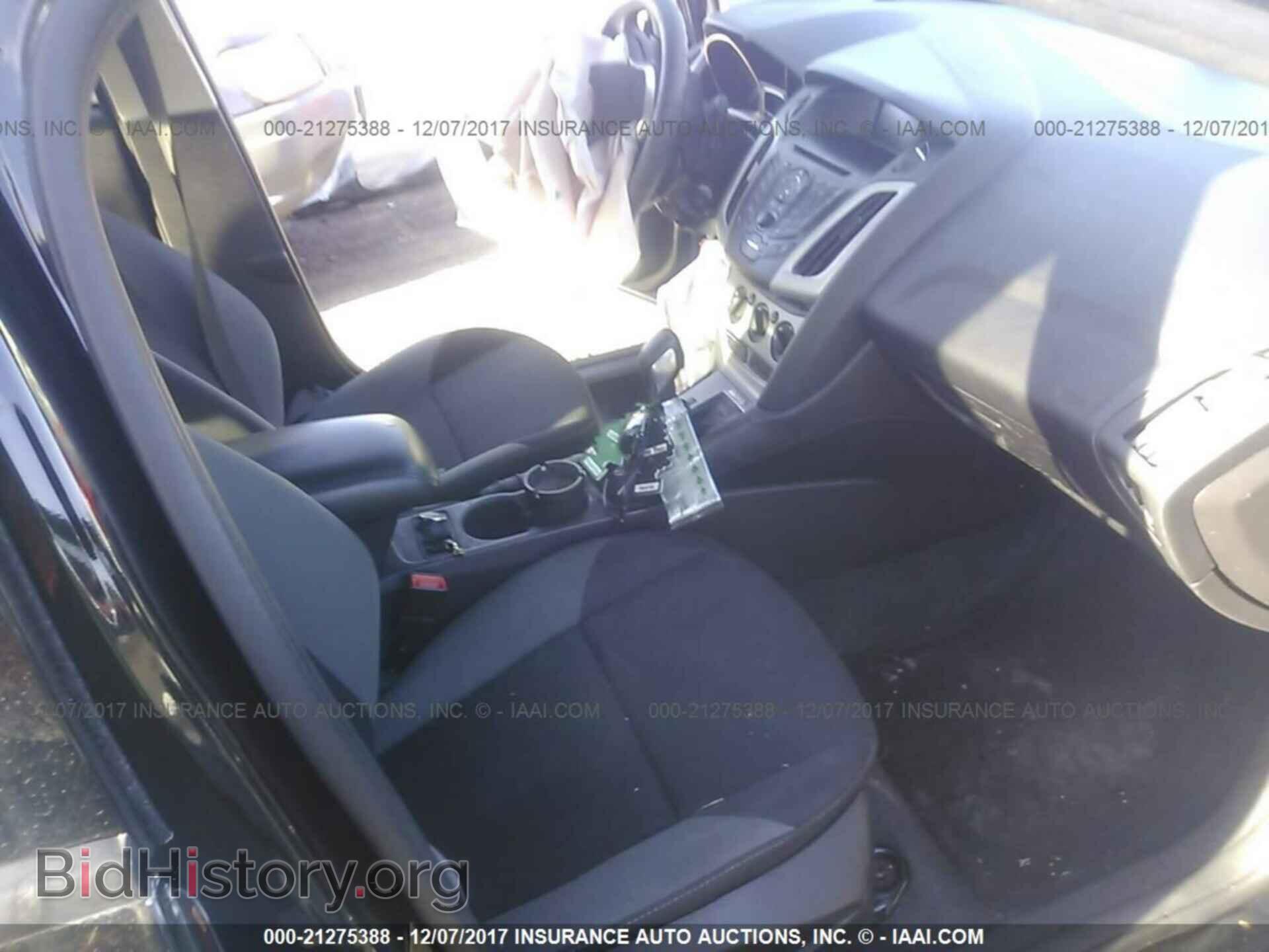 2014 Ford Focus - VIN: 1FADP3F28EL458470 - Photo 5