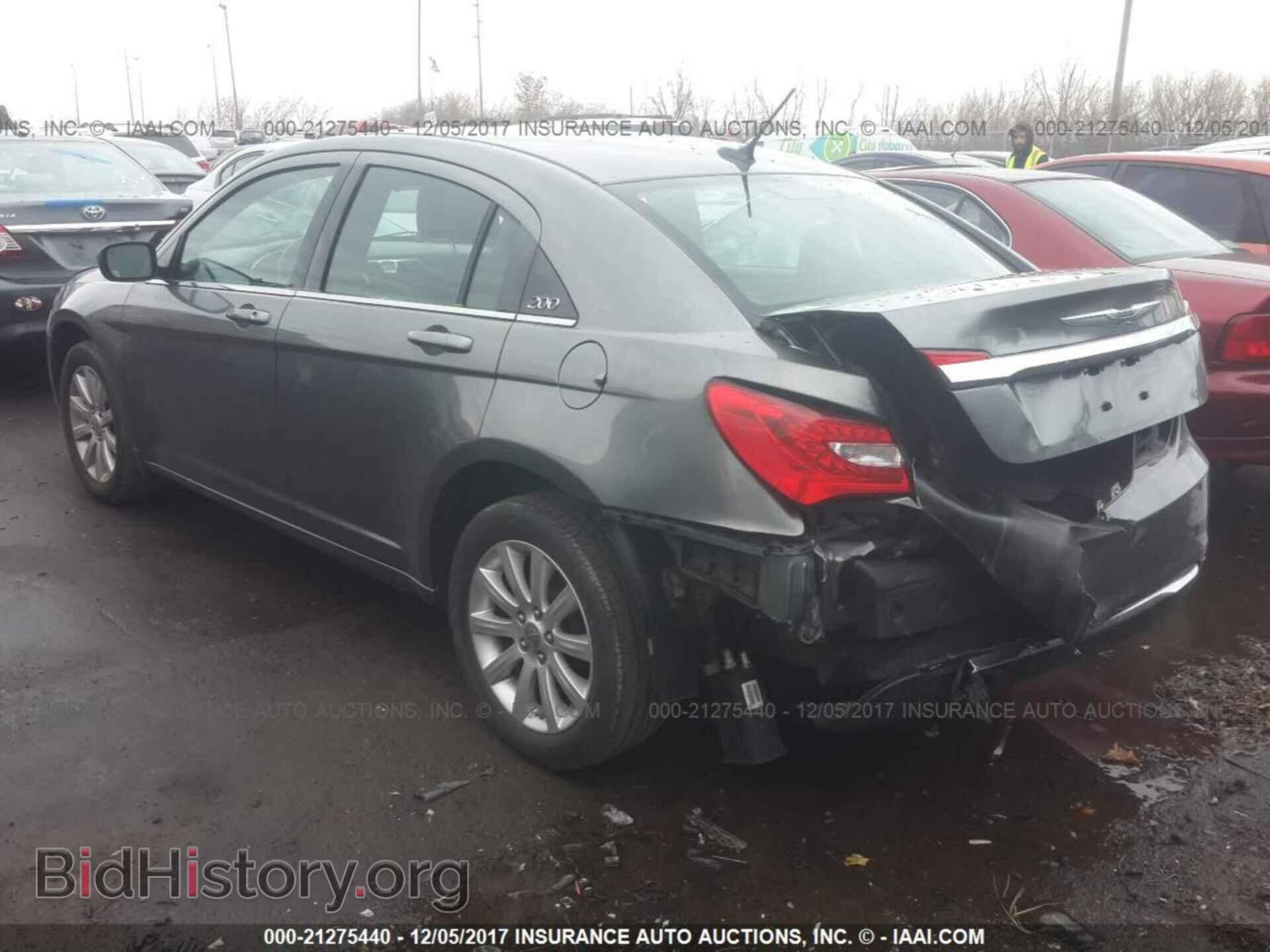 2013 Chrysler 200 - VIN: 1C3CCBBB0DN513485 - Photo 3