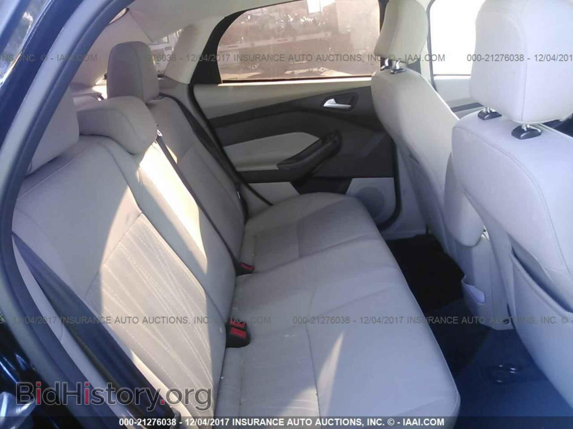 2016 Ford Focus - VIN: 1FADP3F20GL260176 - Photo 8