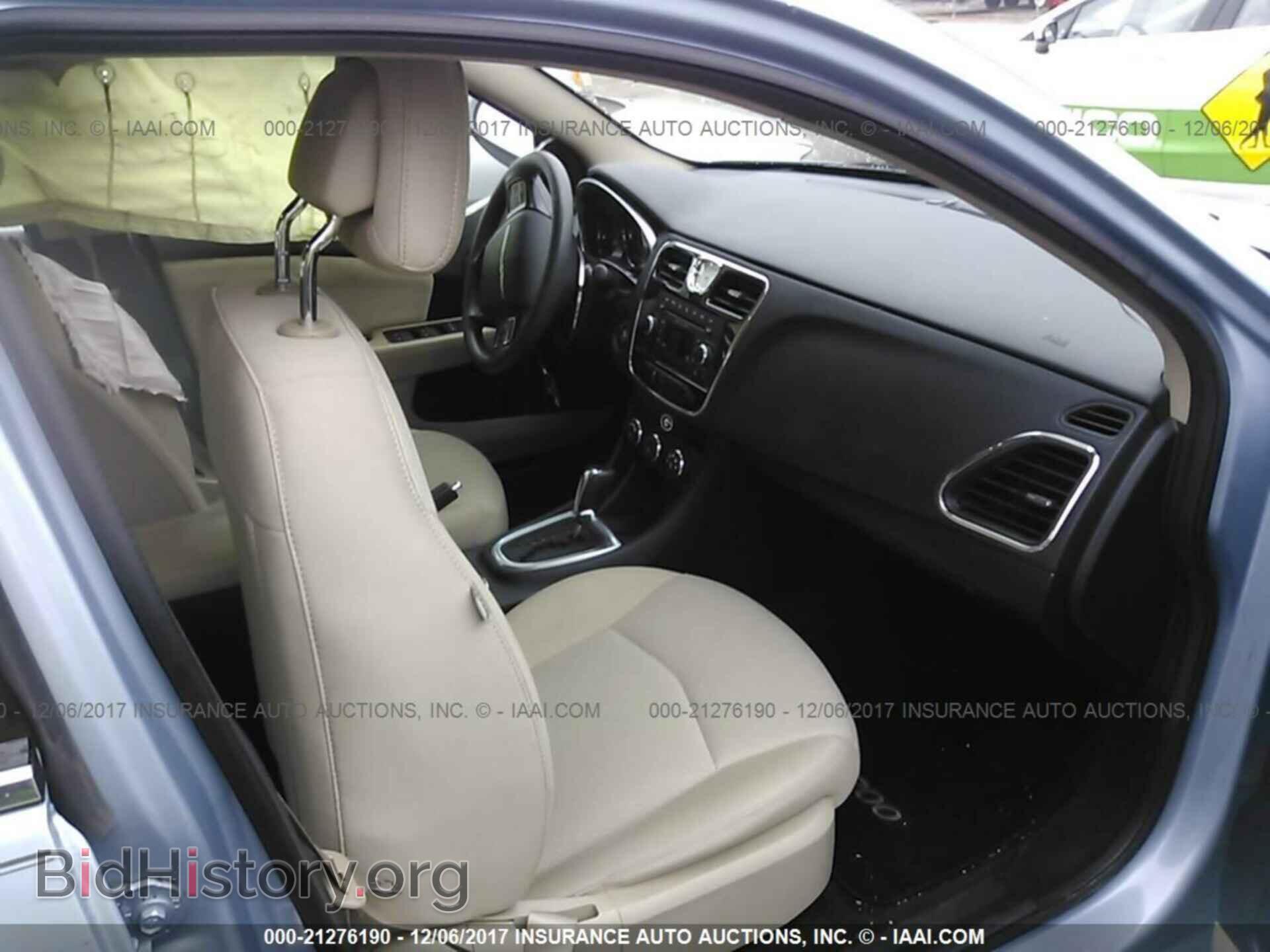 2012 Chrysler 200 - VIN: 1C3CCBAB0CN143591 - Photo 5