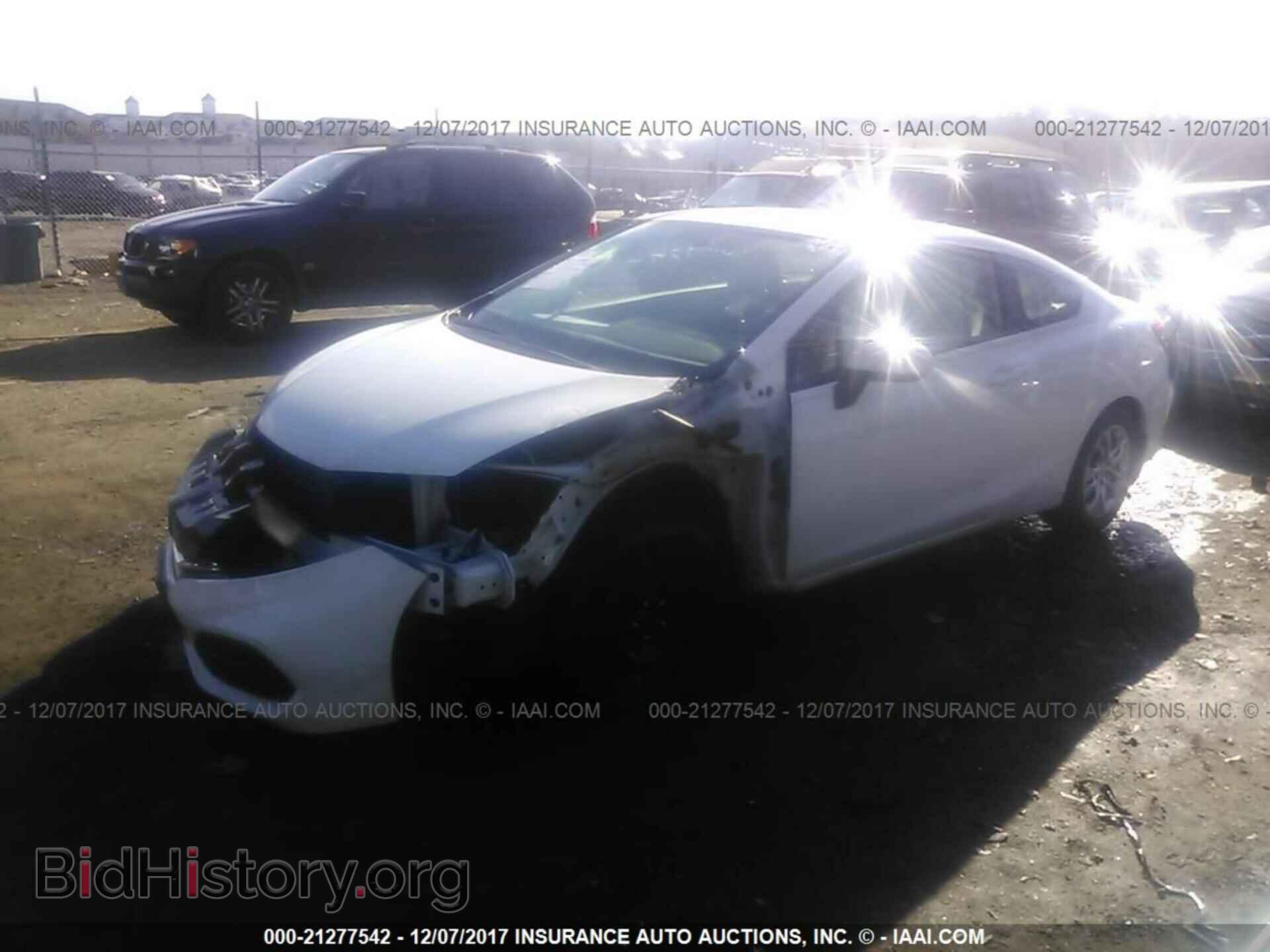 2014 Honda Civic - VIN: 2HGFG3B53EH512663 - Фото 2