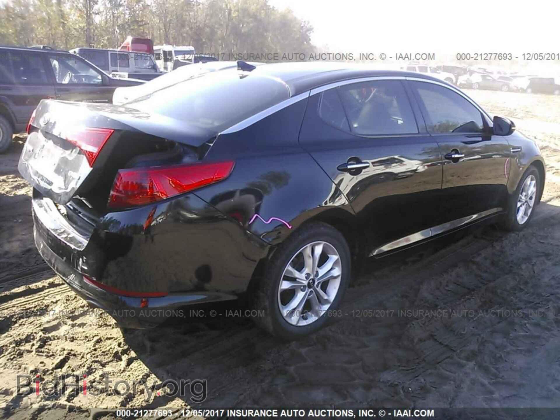 2011 Kia Optima - VIN: KNAGN4A77B5149611 - Фото 4